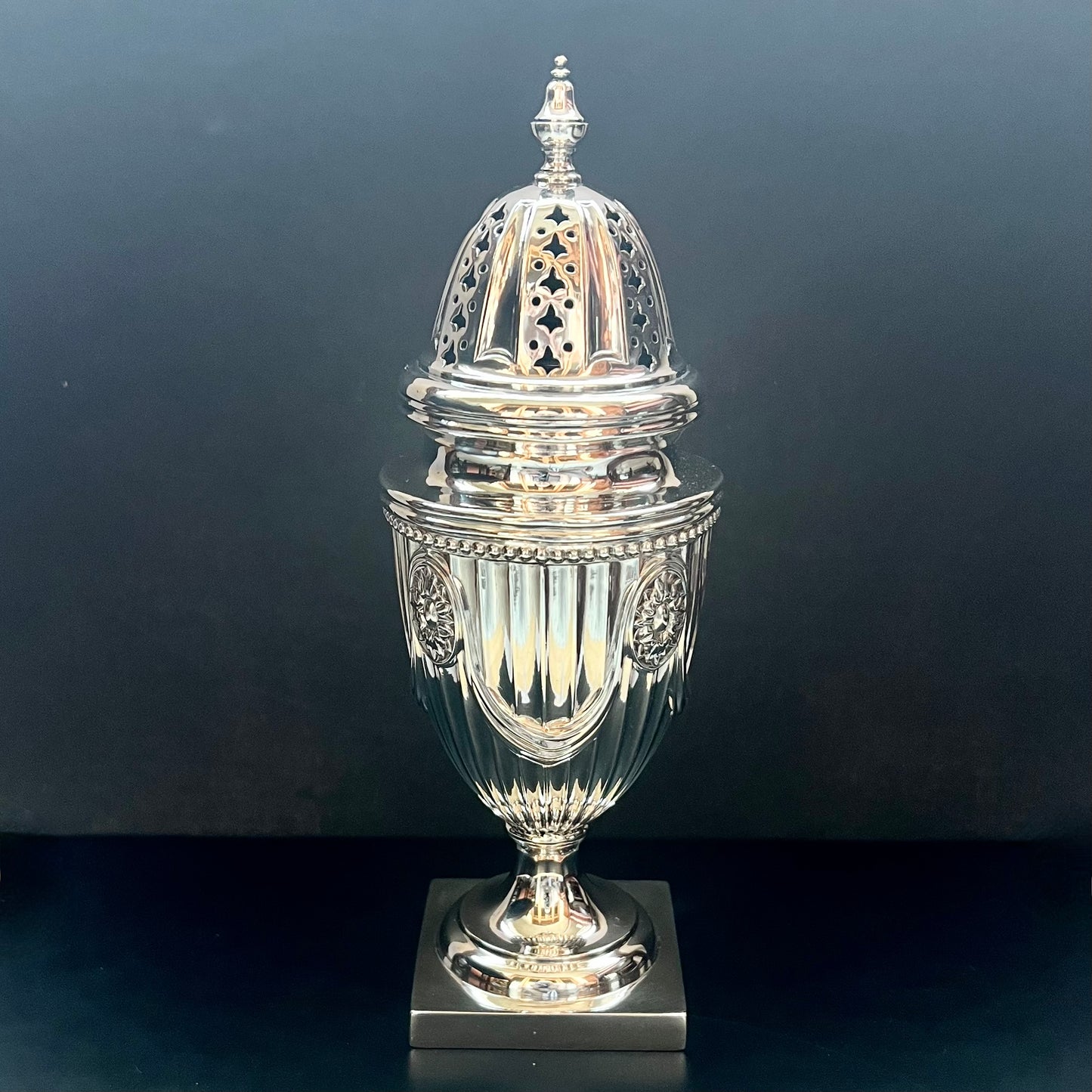 Late Victorian sterling silver sugar caster or muffineer, London 1896 , Hawksworth, Eyre & Co Ltd.