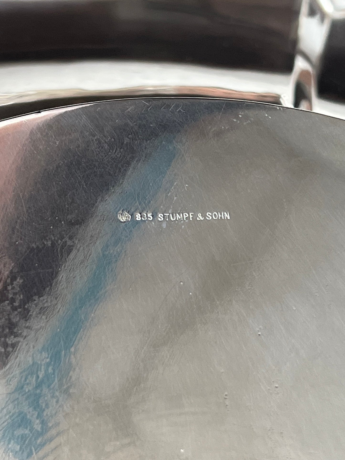 德国装饰艺术风格纪念性 .835 银制水果碗,Stumpf & Sohn 约 1934 年