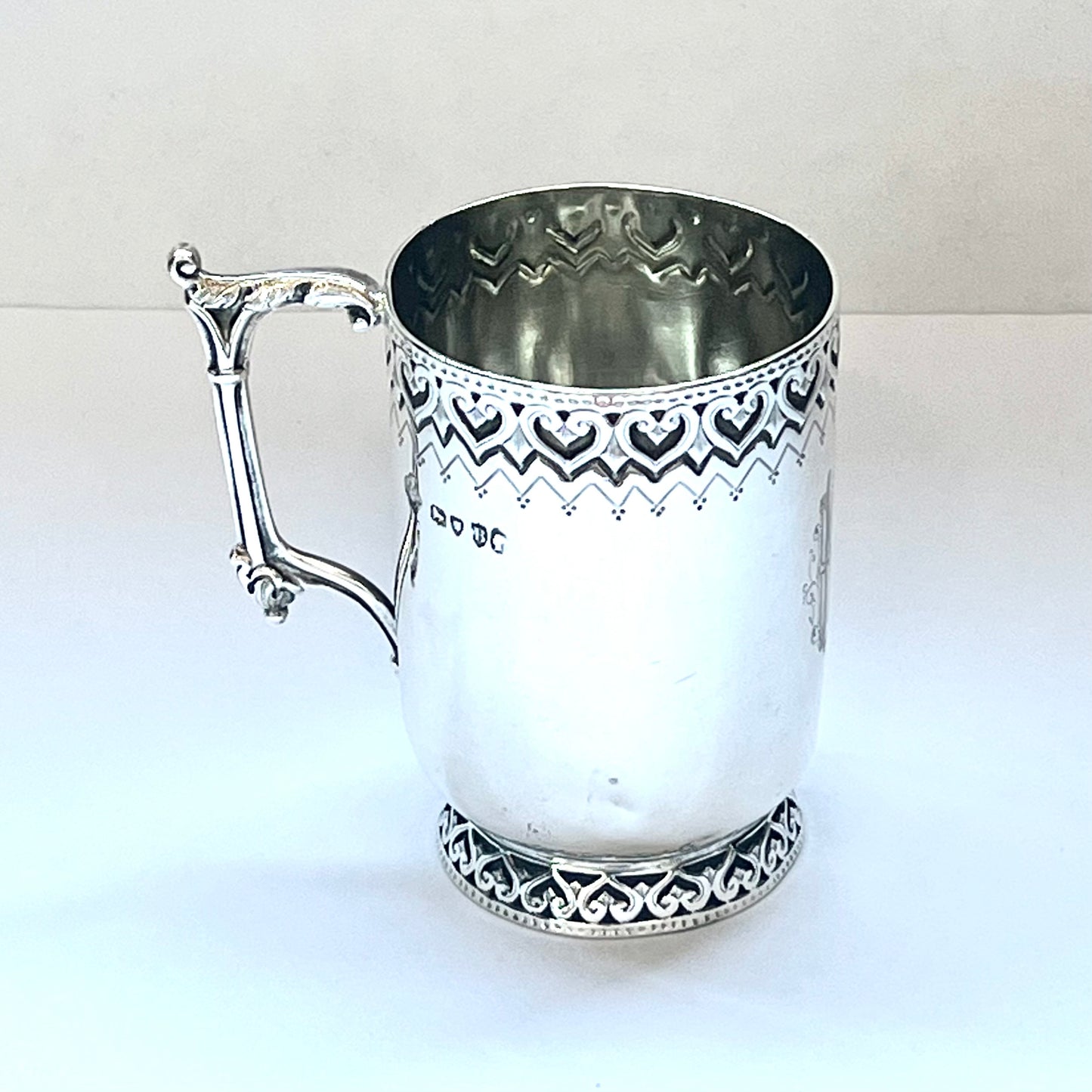 Antique Late Victorian Aesthetic Movement Sterling Silver Christening Cup, John Kilpatrick, London, 1877.