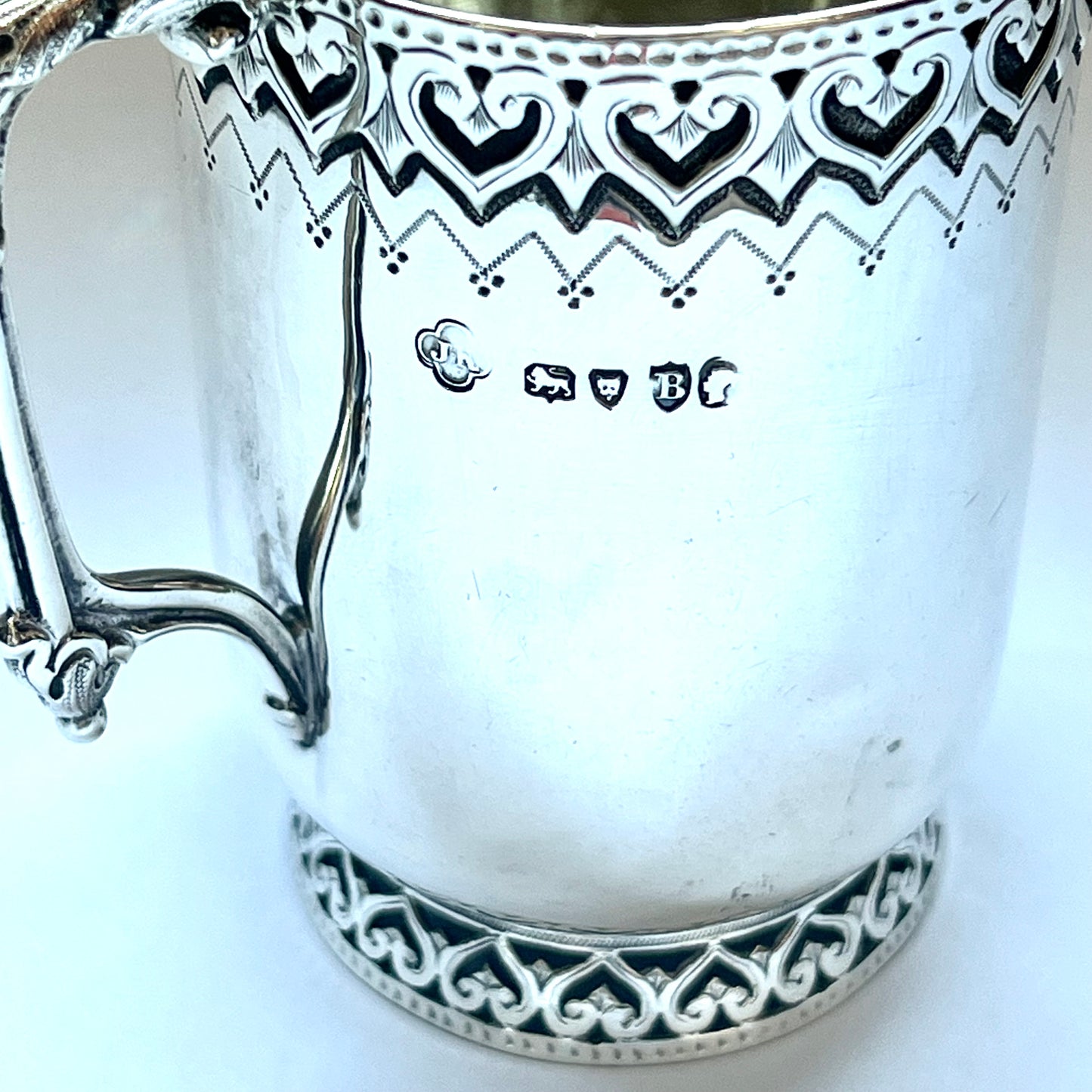 Antique Late Victorian Aesthetic Movement Sterling Silver Christening Cup, John Kilpatrick, London, 1877.