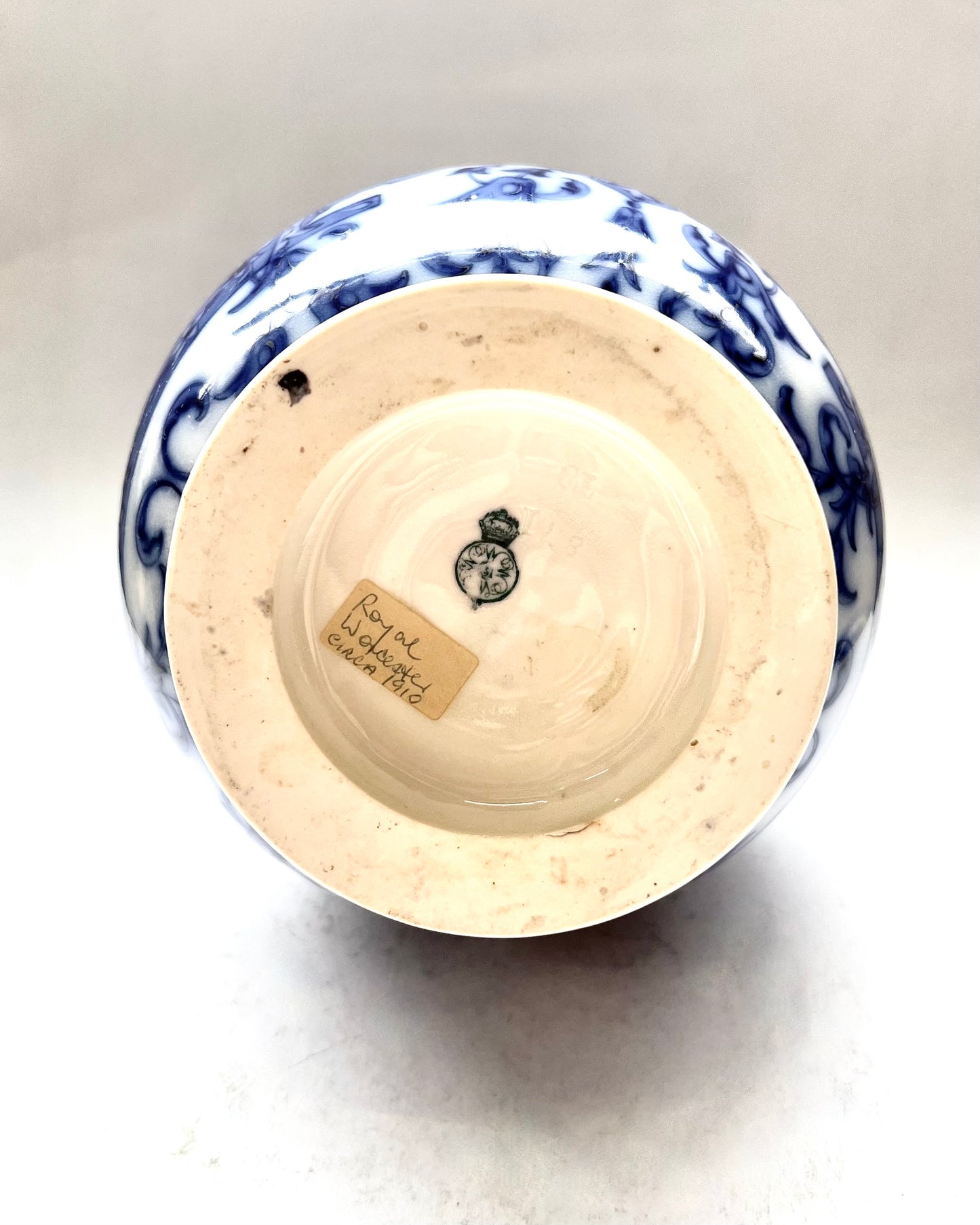 Rare late 19th century Royal Worcester blue and white double-handled porcelain vase  c.1900-1910