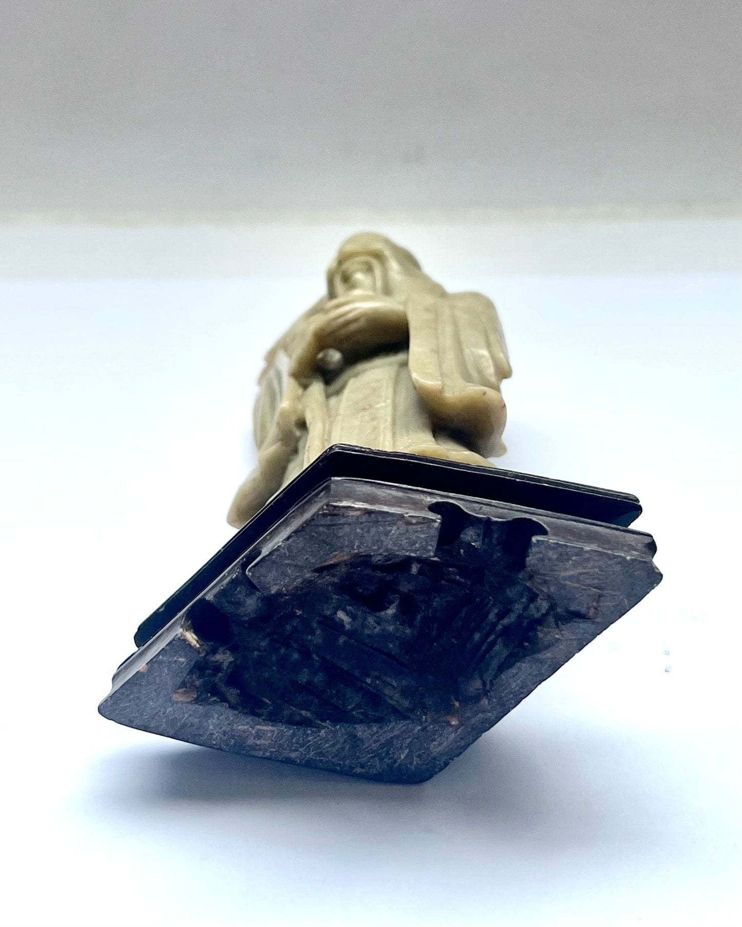 复古中国蓝田玉寿老雕像,寿星。蛇纹石