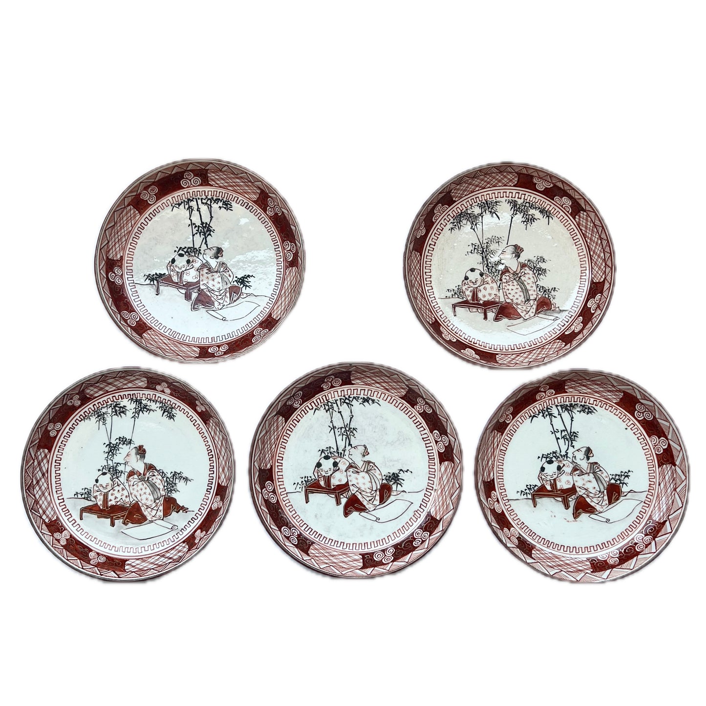 Platos antiguos japoneses Kutani pintados a mano, circa 1930, del período Showa anterior a la guerra.
