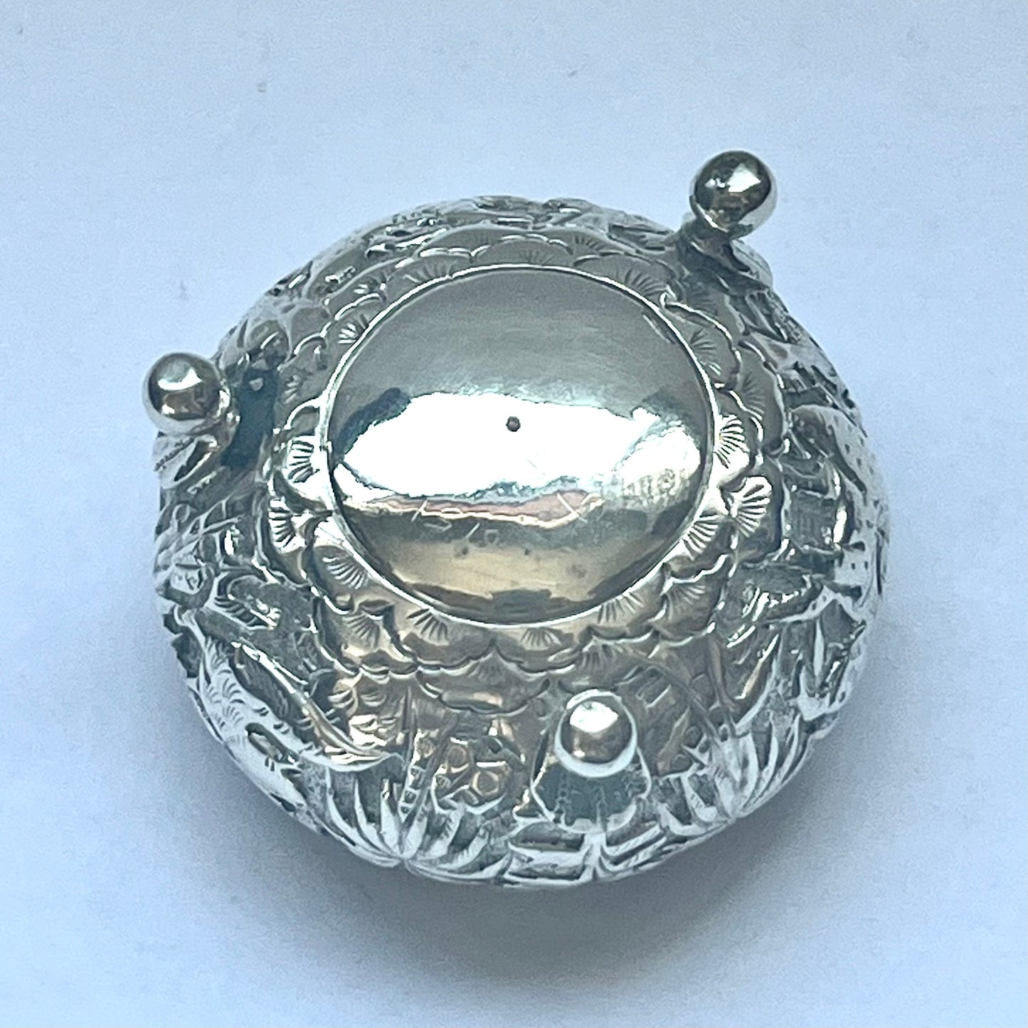 一对古董英印勒克瑙银盐瓶,约 19 世纪末