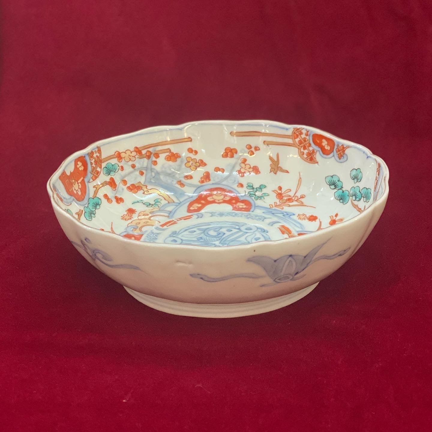 Early Meiji Period Japanese Kutaniware bowl