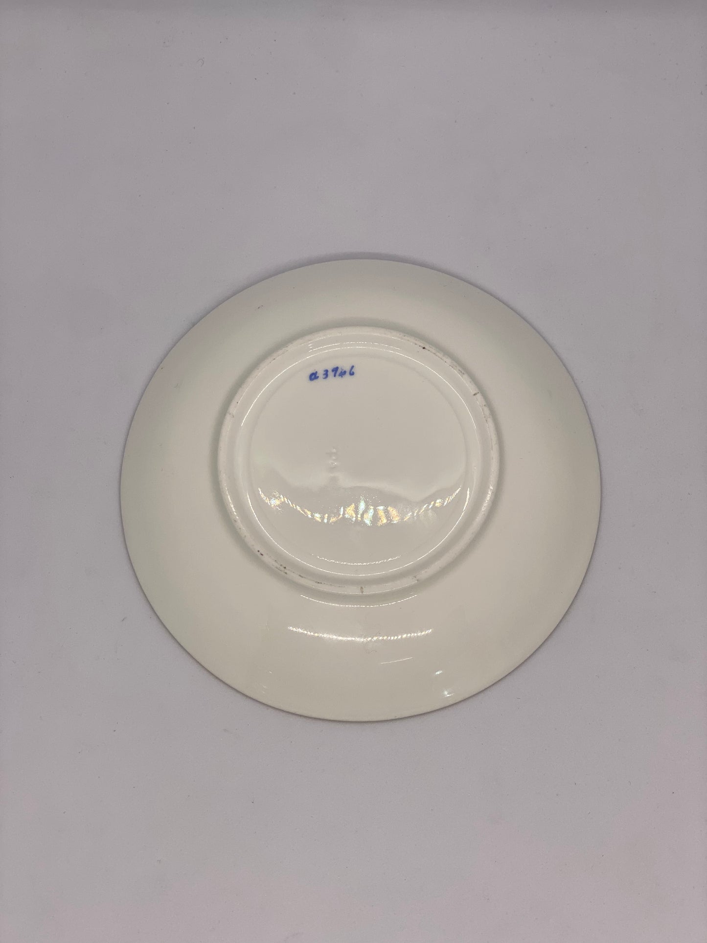 Juego de taza de té y platillo Minton de inspiración chinoiserie antiguo, circa 1858