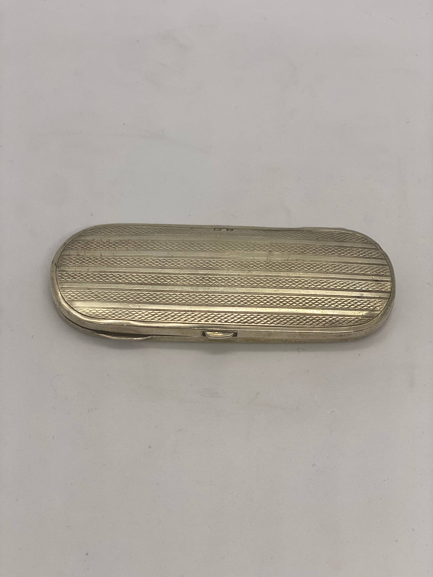 纯银眼镜盒,标有伯明翰 1921 年标记