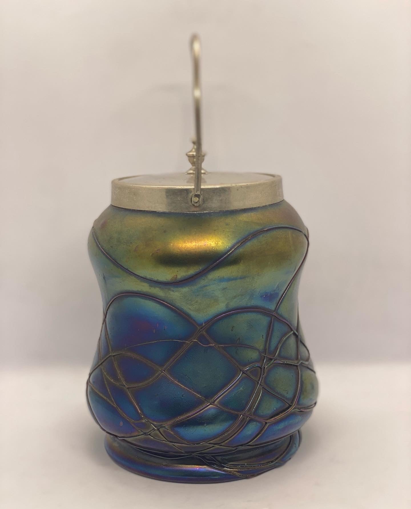 Pallme-Konig Biscuit Barrel Circa 1900s w/ Iridized Glass and Vitreous Glass Trail Lattice