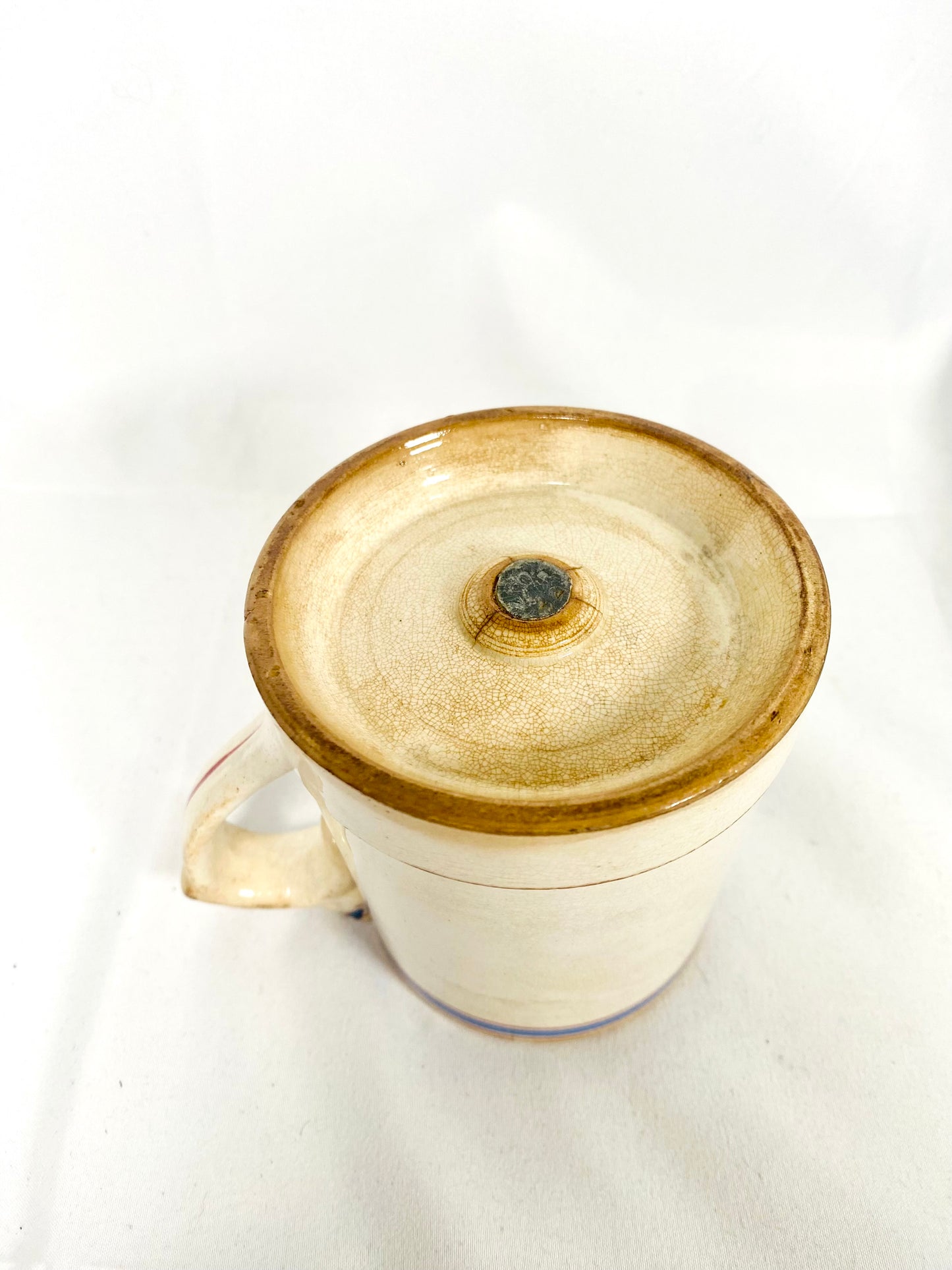 Antigua taza medidora imperial de media pinta de loza de John Tams, victoriana, posiblemente eduardiana