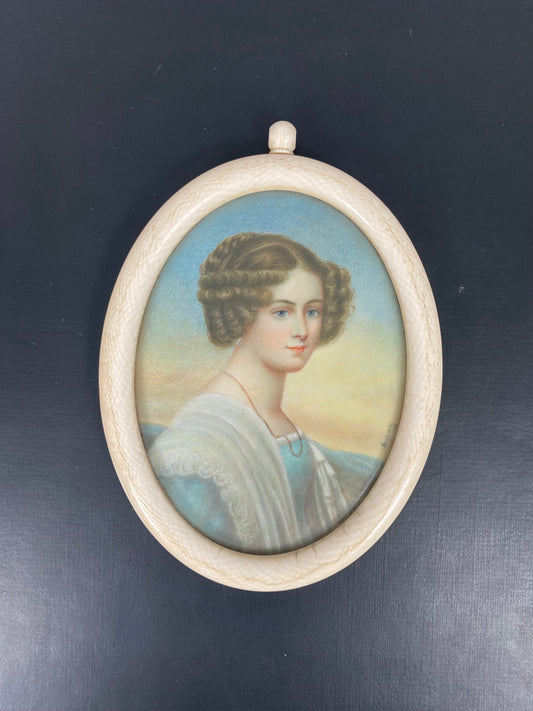 法兰西帝国象牙微型肖像画,作者:Emma Dupuy-Laurent,约 1833-34 年
