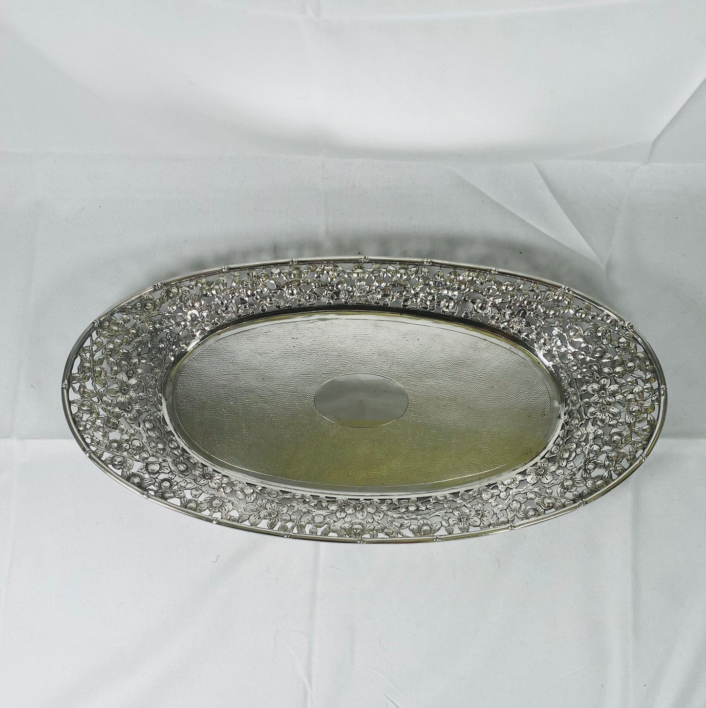 Late 19th century to early 20th century .90 Chinese Export Silver Dish, C.J.Co.