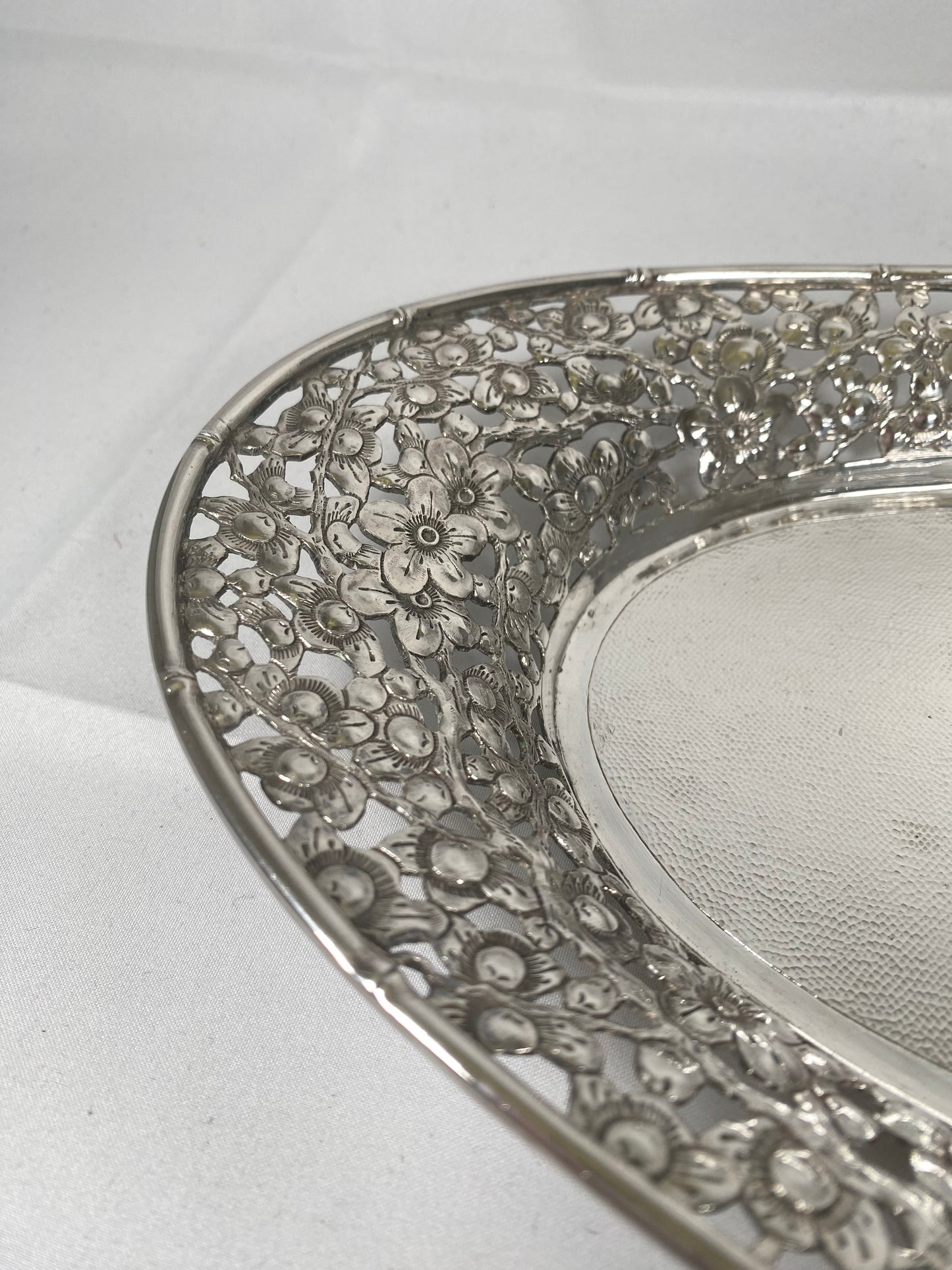 Late 19th century to early 20th century .90 Chinese Export Silver Dish, C.J.Co.