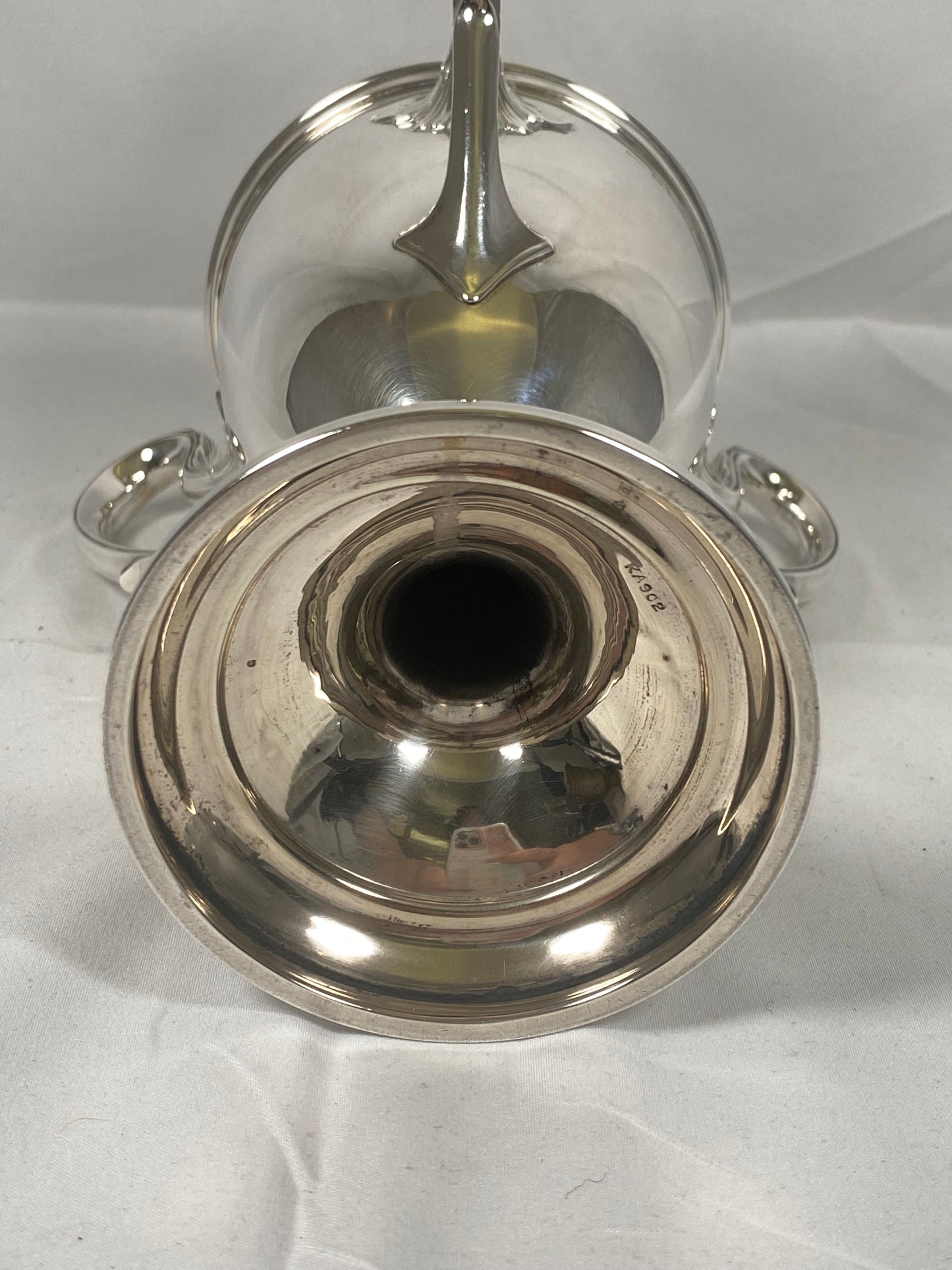 Copa Gorham de plata esterlina con tres asas, de Jorge VI, Birmingham, 1938
