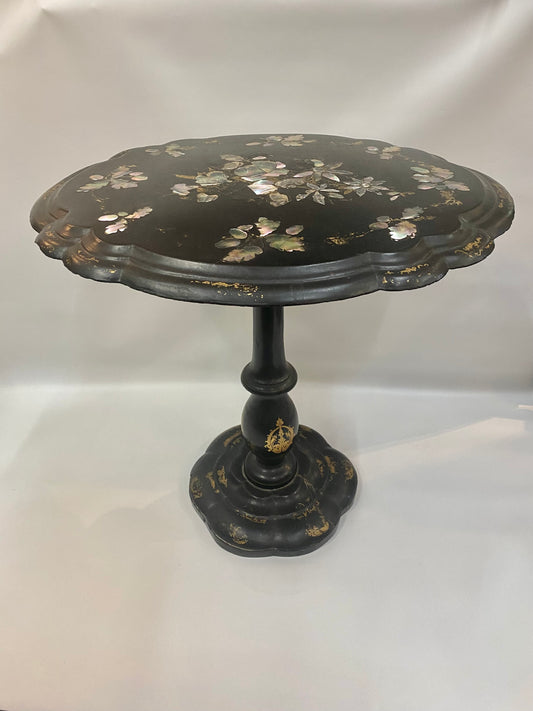 Antique Mid Victorian Papier-mâché Coffee or Side Table circa 1847-1870