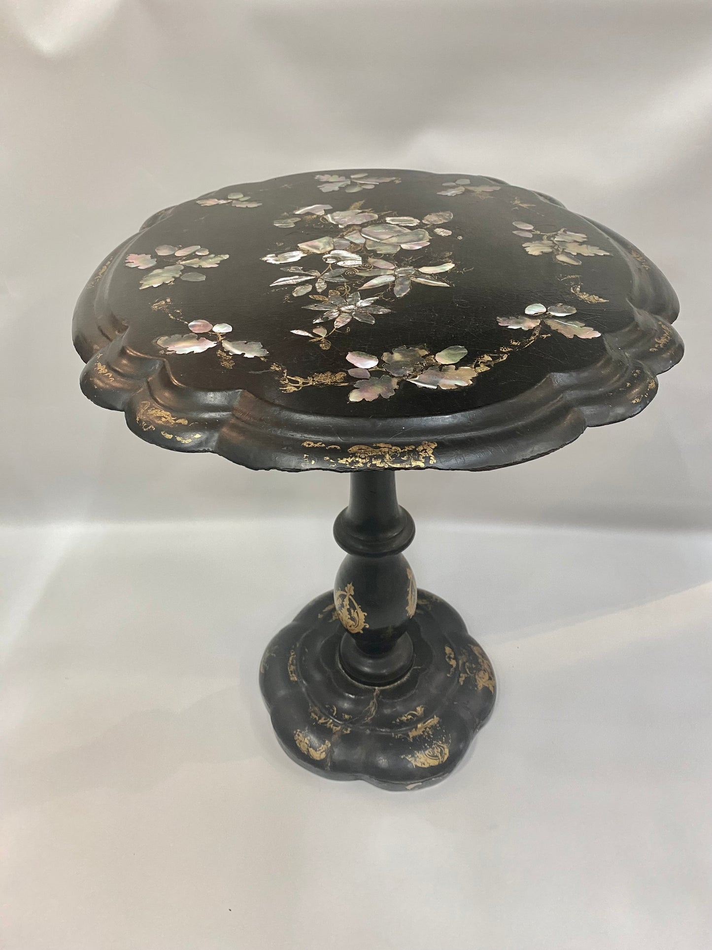Antique Mid Victorian Papier-mâché Coffee or Side Table circa 1847-1870