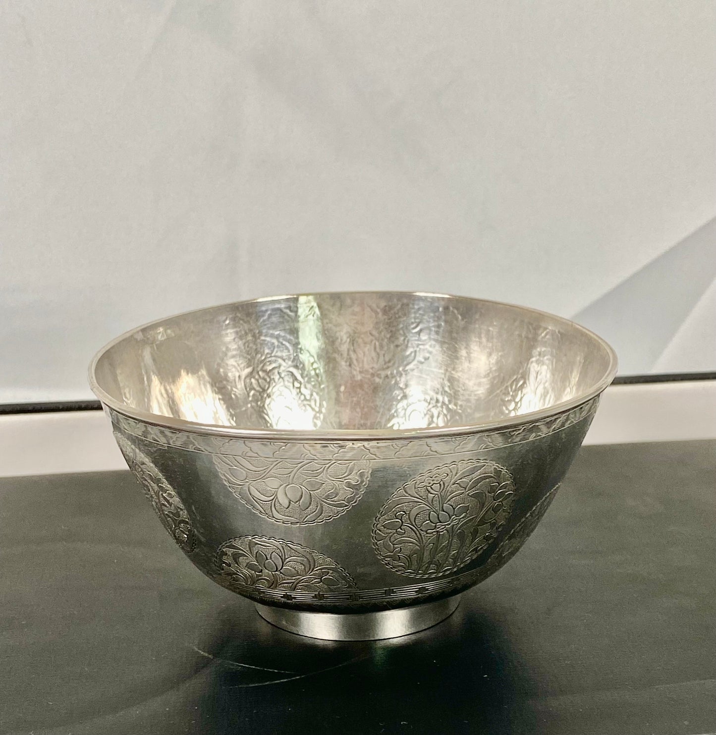 20th century Chinese export silver bowl