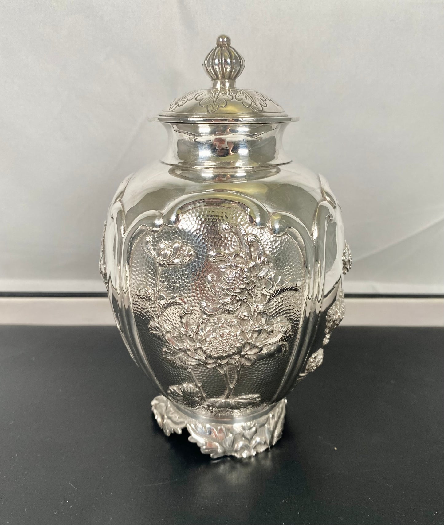 Antique Chinese export silver ginger jar, late 19th to early 20th century