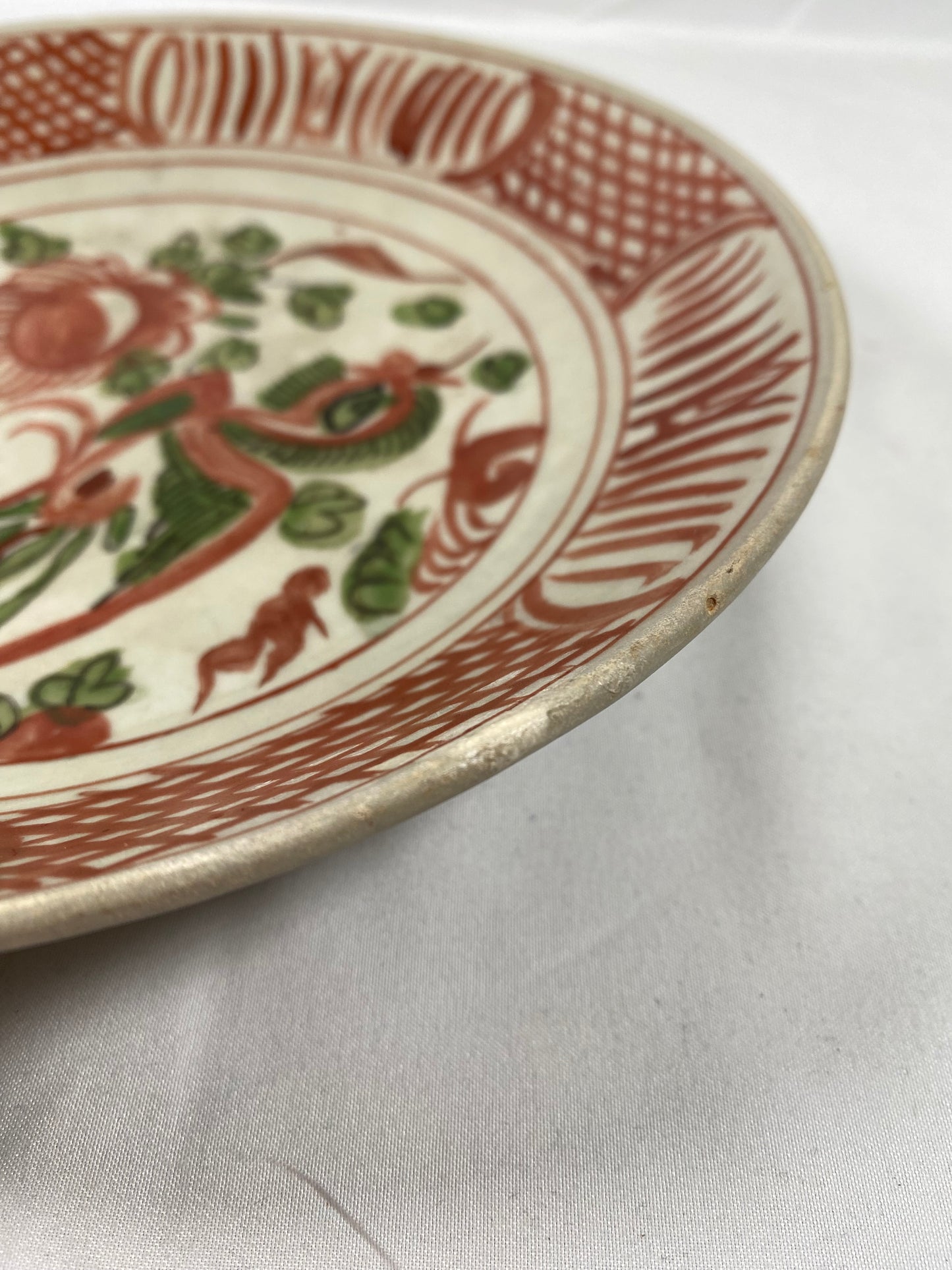 Large 16th Century Ming Chinese Swatow Plate w Rare Red and Green Phoenix Motif