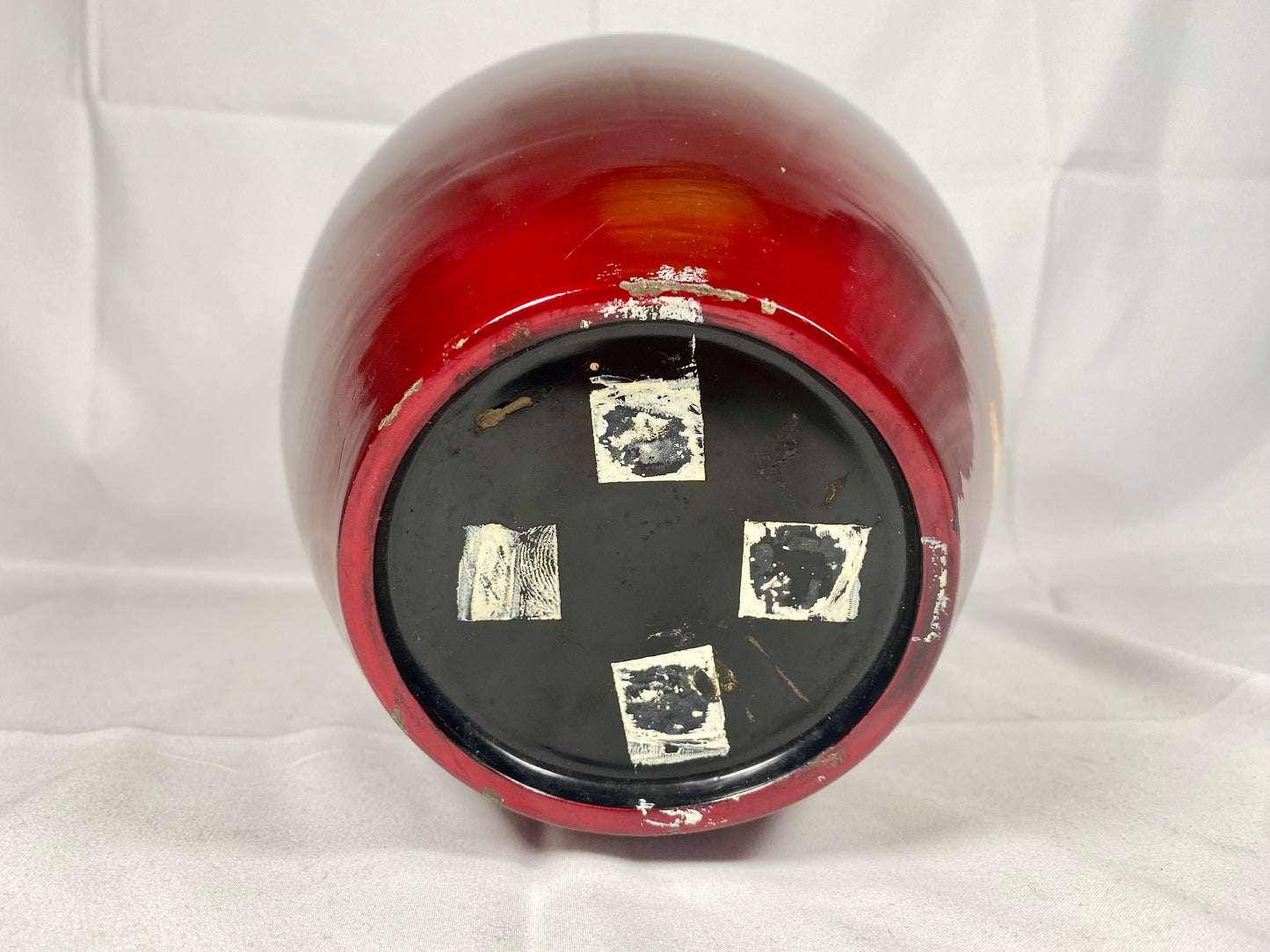 中世纪纯正日本红漆花瓶,手绘福/狮子图案