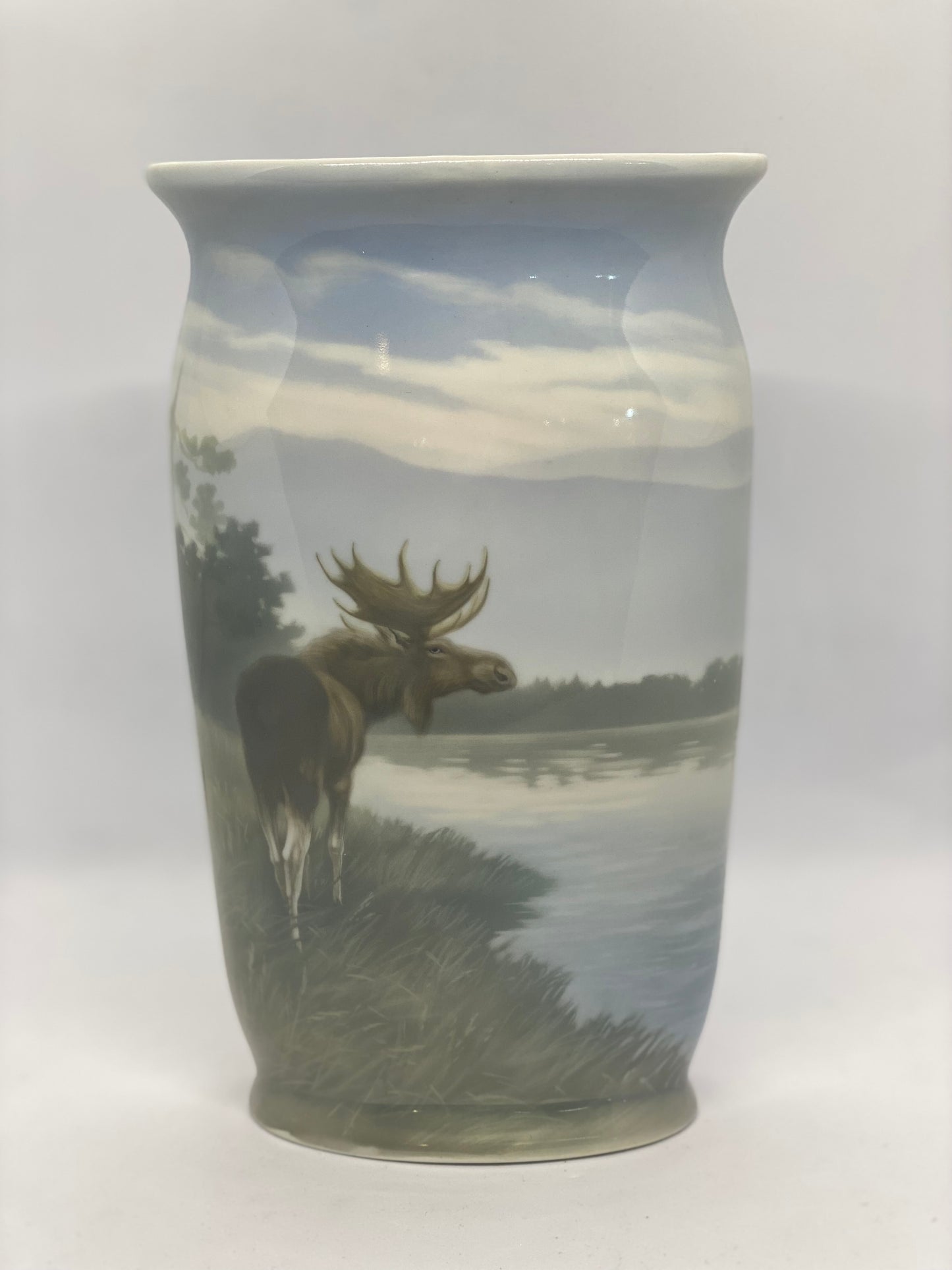 German Art Nouveau Near Antique Vase w Stag Motif
