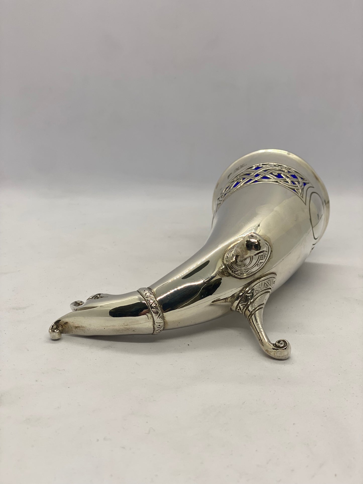 古董纯银都柏林聚宝盆花瓶,标记为 1912 年