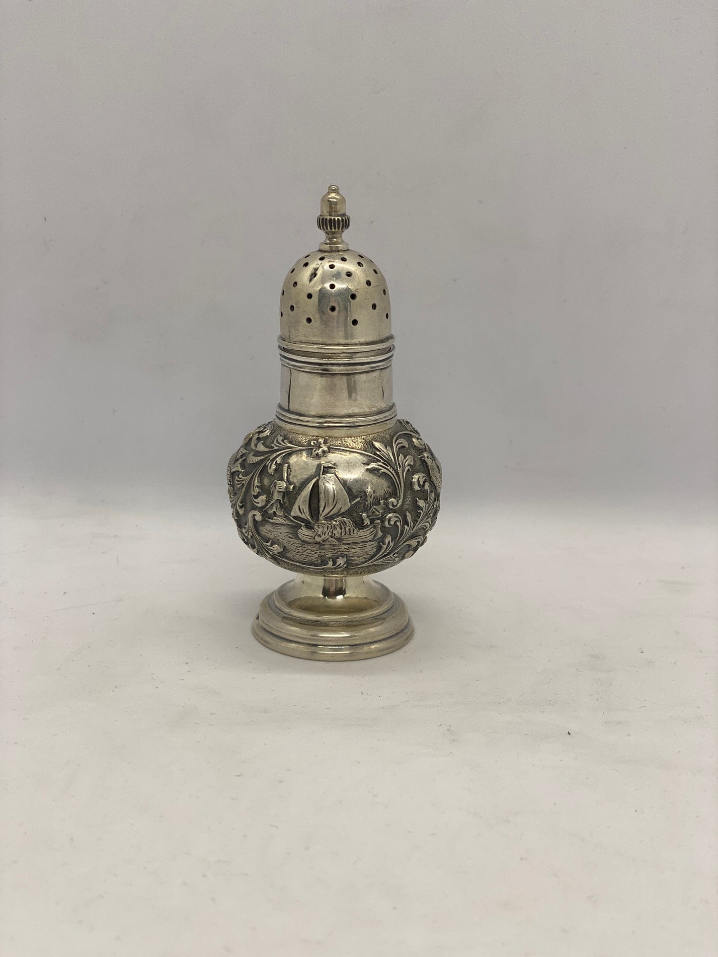 Impresionante pepperette holandesa de finales del siglo XIX