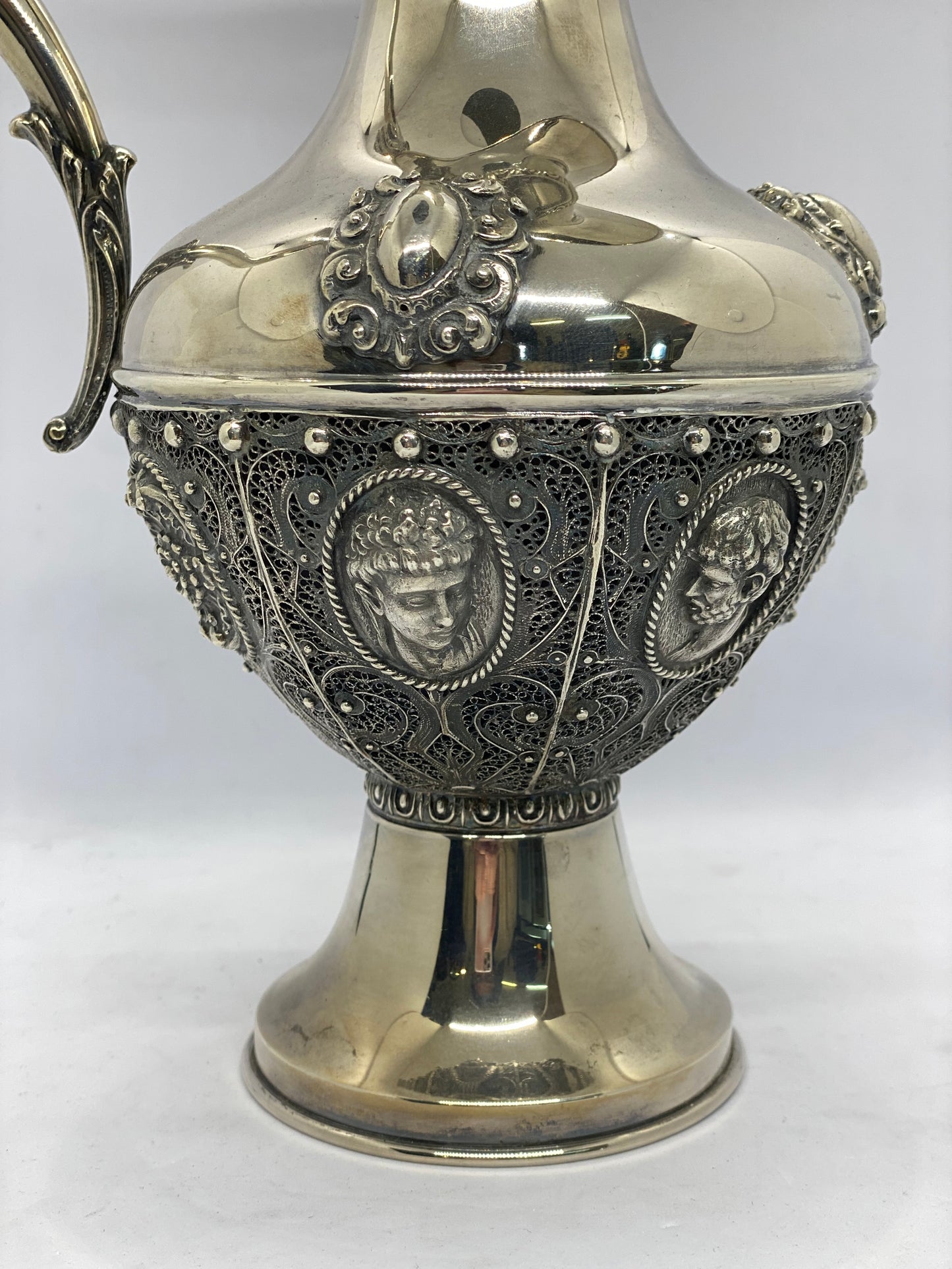 Jarra de vino o clarete de plata española vintage de Gena