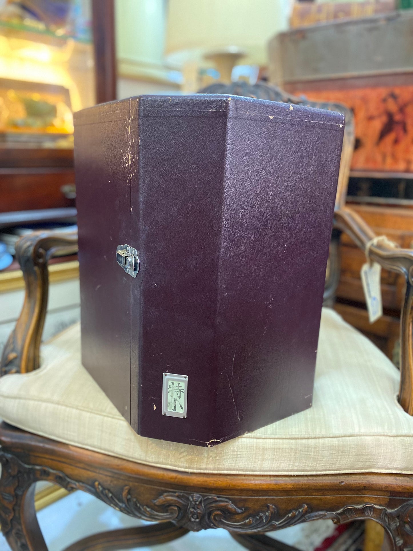 20 世纪 40 年代艺伎桂假发,Tsubushi Shimada 风格