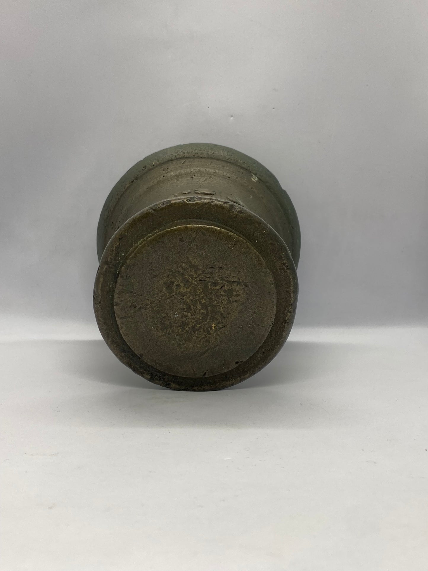 Mortero de bronce español del siglo XVIII, salvamento del fondo marino de Trinidad, apócrifo de la flota de Apodaca.