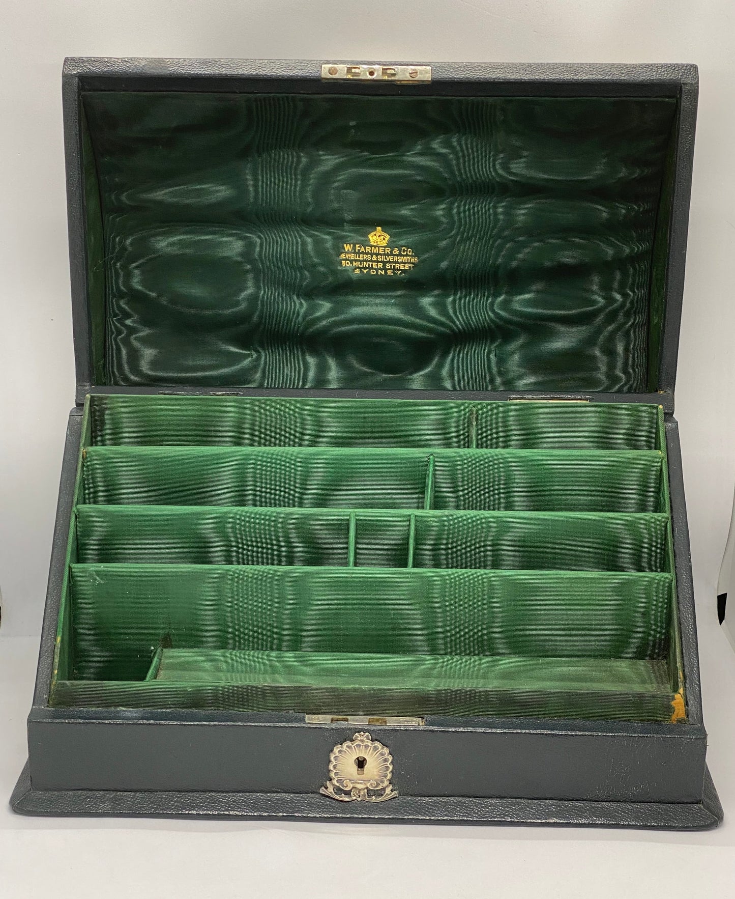 Organizador de escritorio William Comyns del siglo XIX