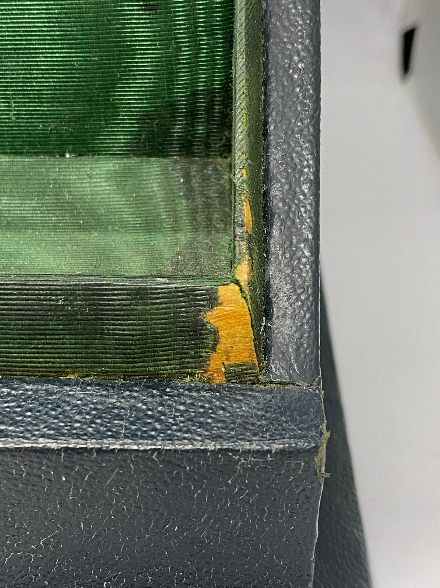 Organizador de escritorio William Comyns del siglo XIX