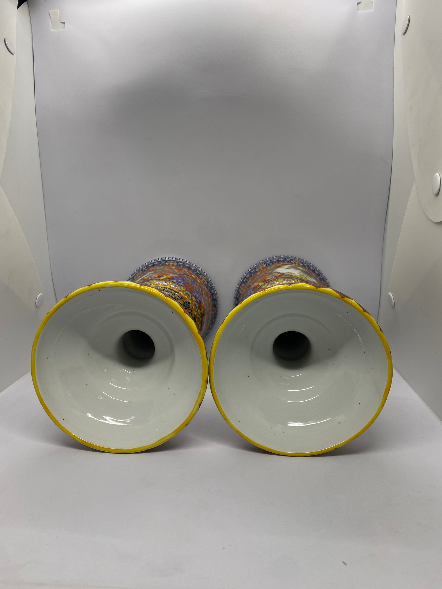 一对二十世纪中国黄蓝彩罐