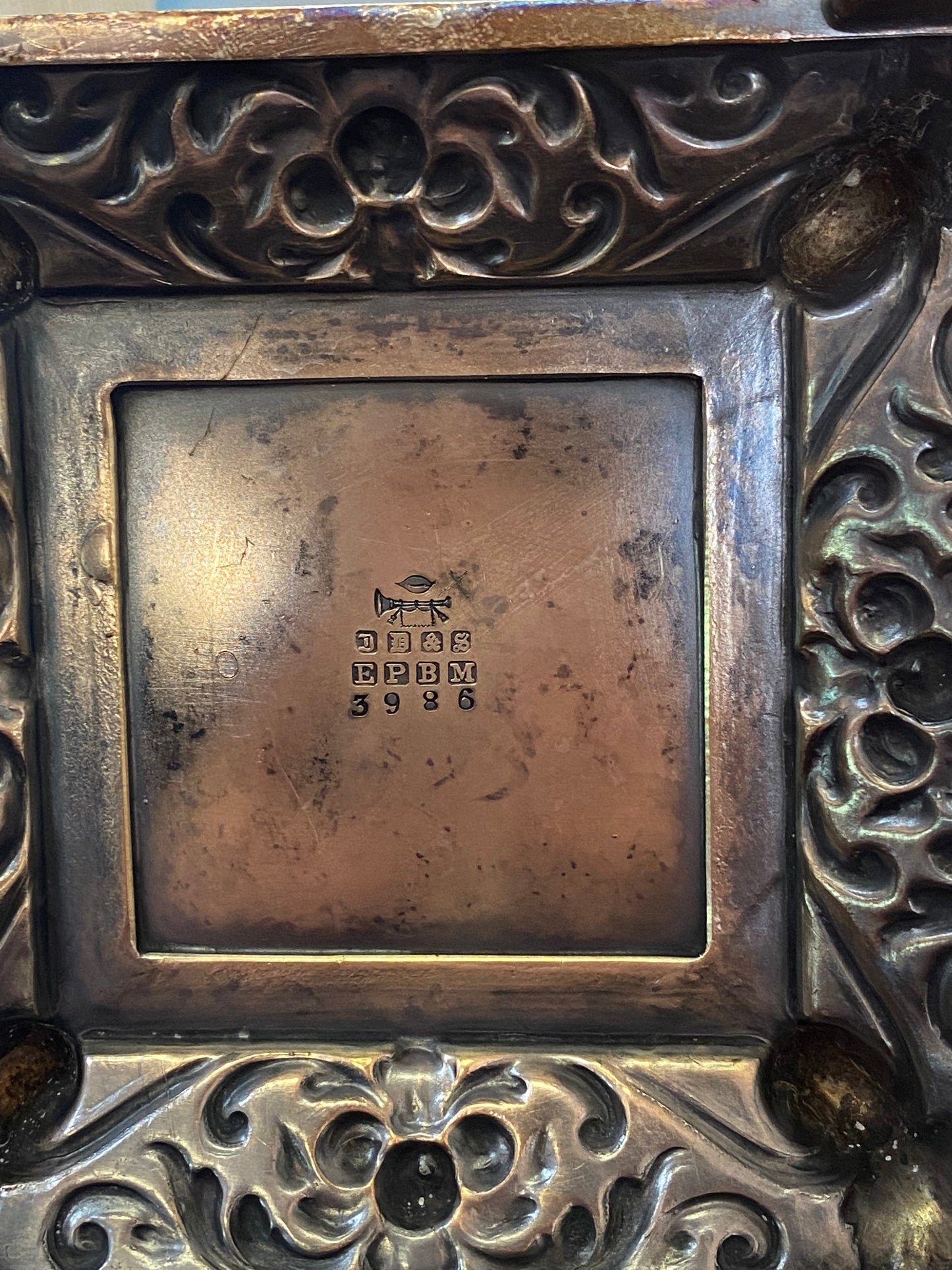 Gorgeous late 19th Century, James Dixon & Sons Silver plated Centrepiece w glass