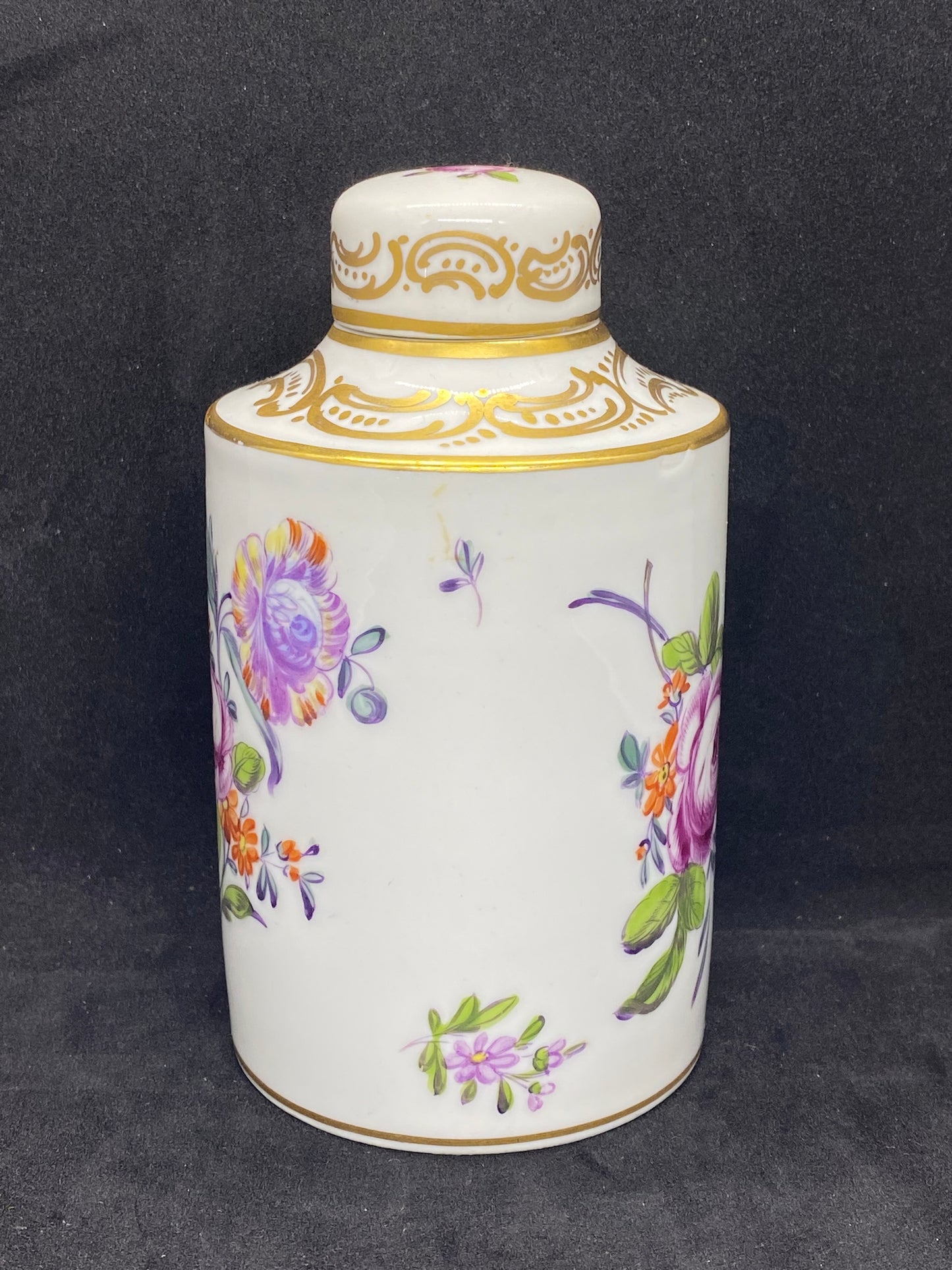 Late 18th Century German Ludwigsburg Porcelain Tea Caddy