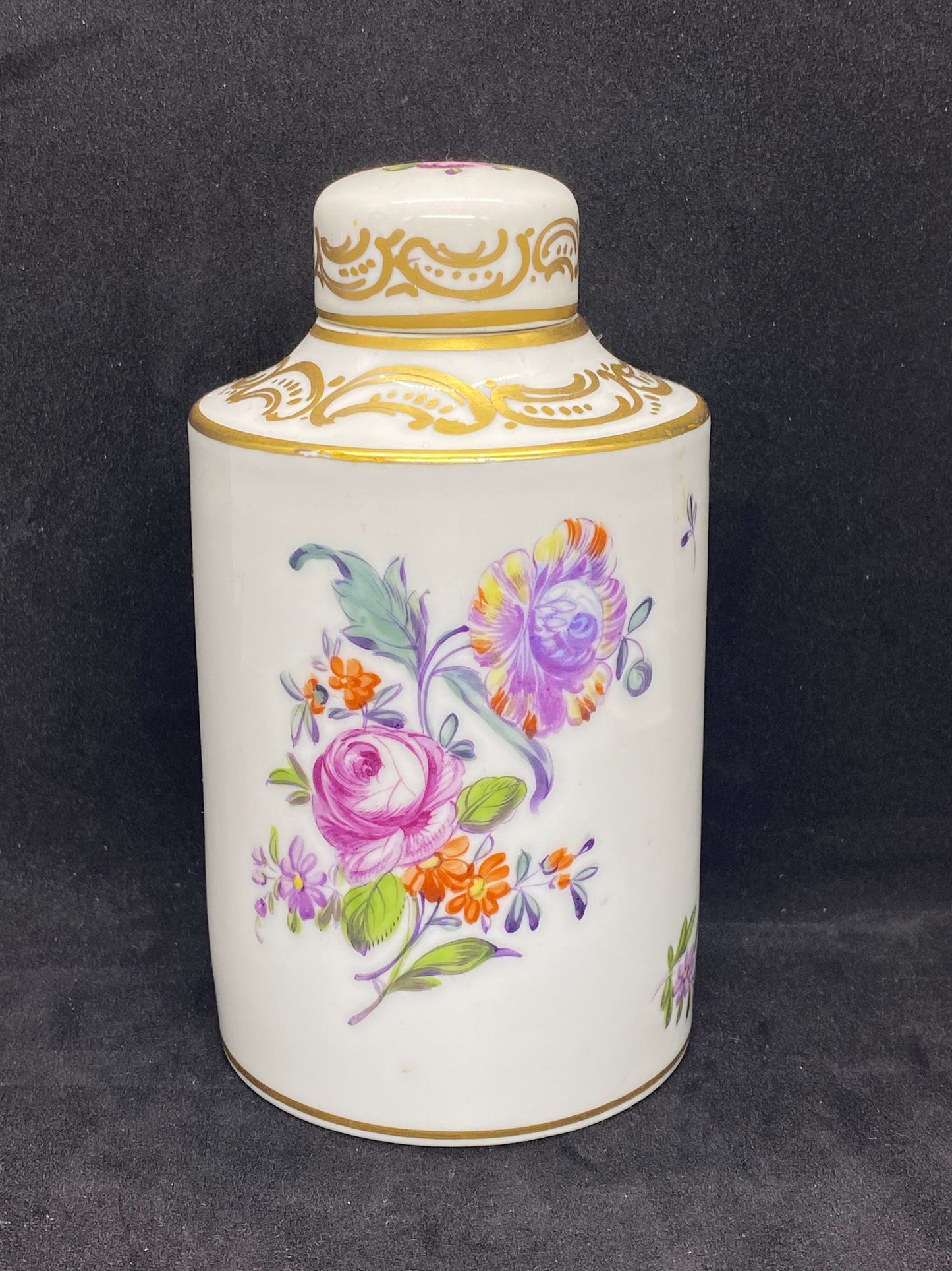 Late 18th Century German Ludwigsburg Porcelain Tea Caddy