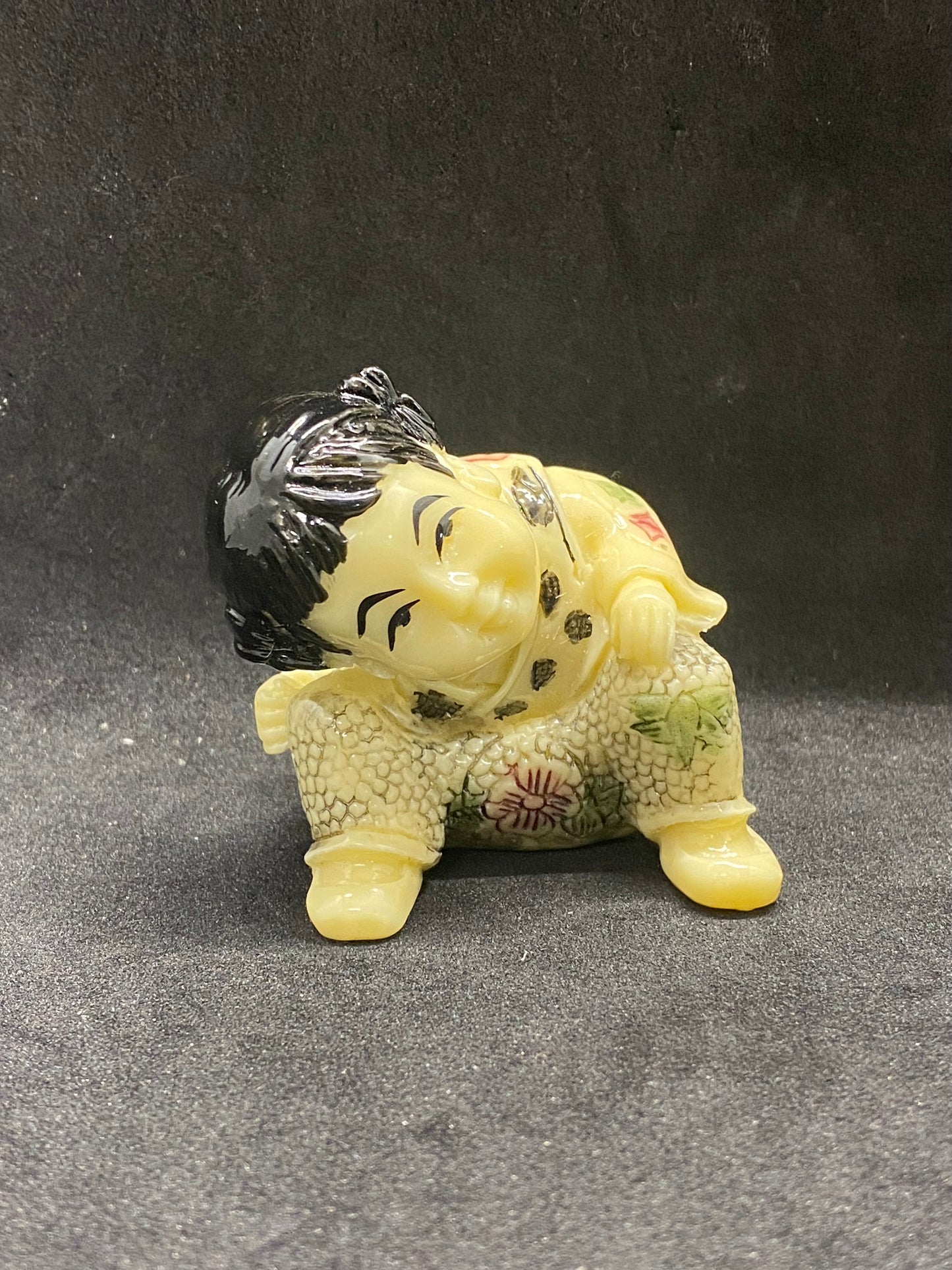 顽皮的中国复古组合雕像 (1/4)