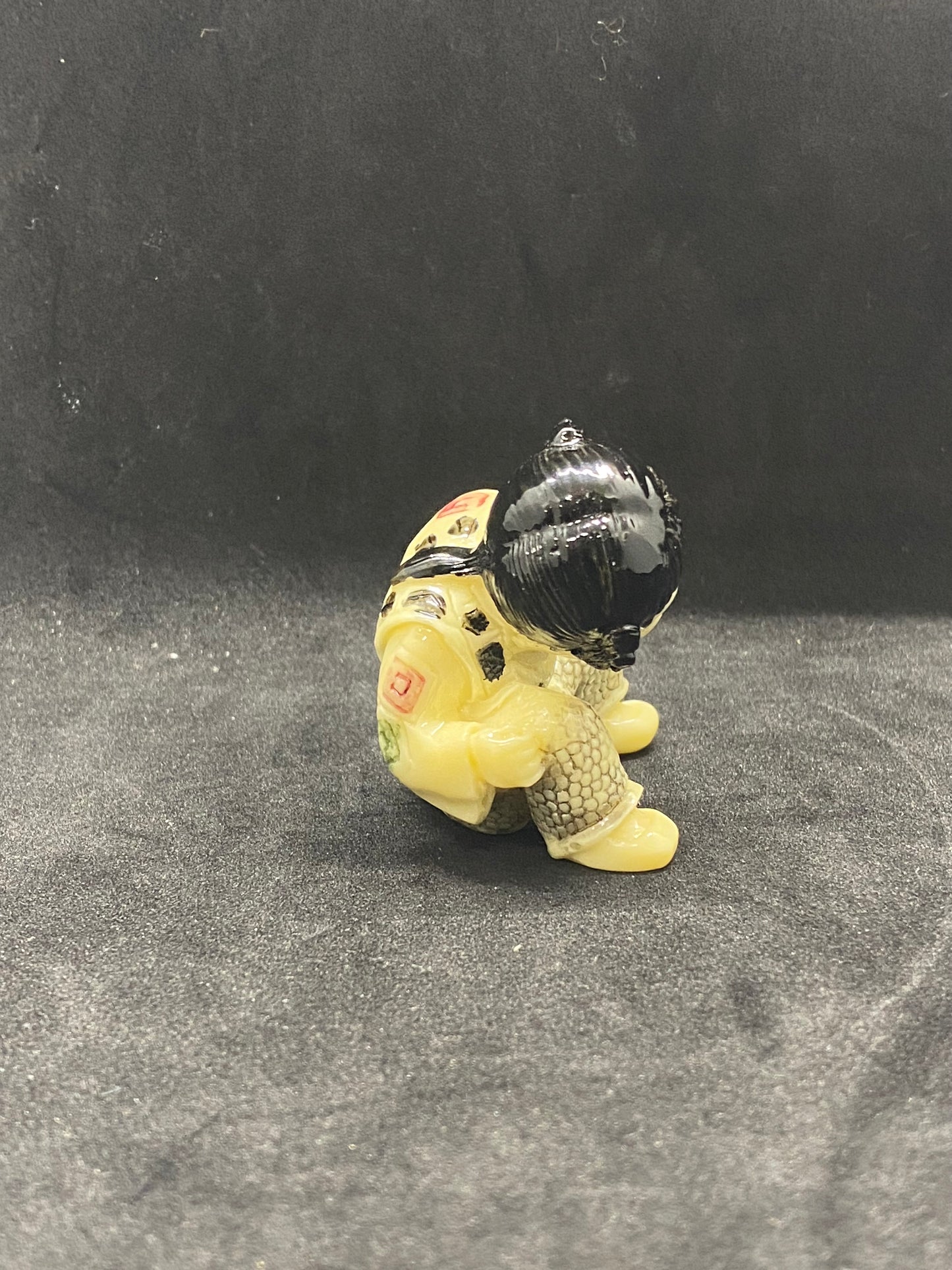 顽皮的中国复古组合雕像 (1/4)