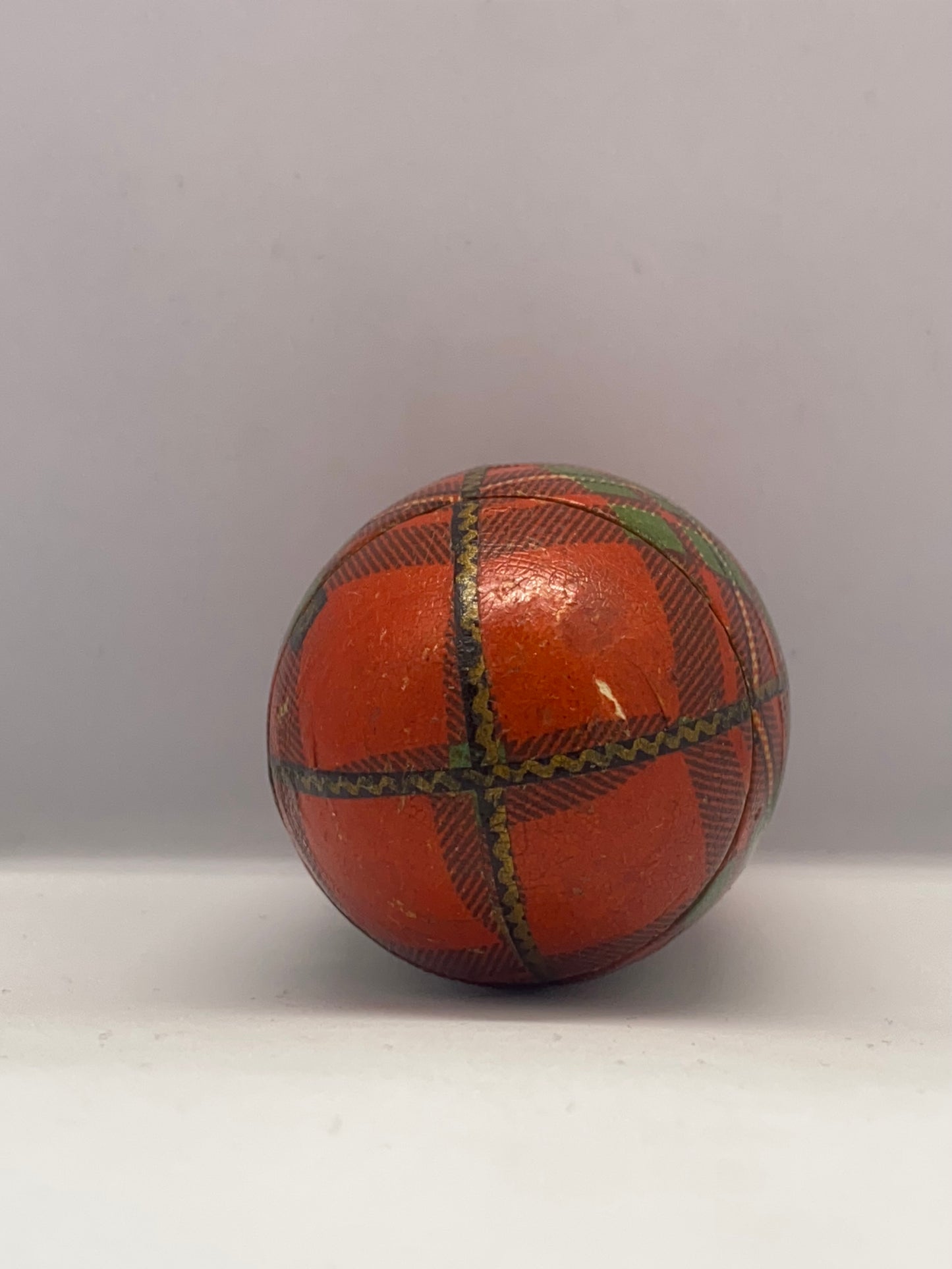 Precioso estuche de costura/portadedales de tartán victoriano, patrón Stuart