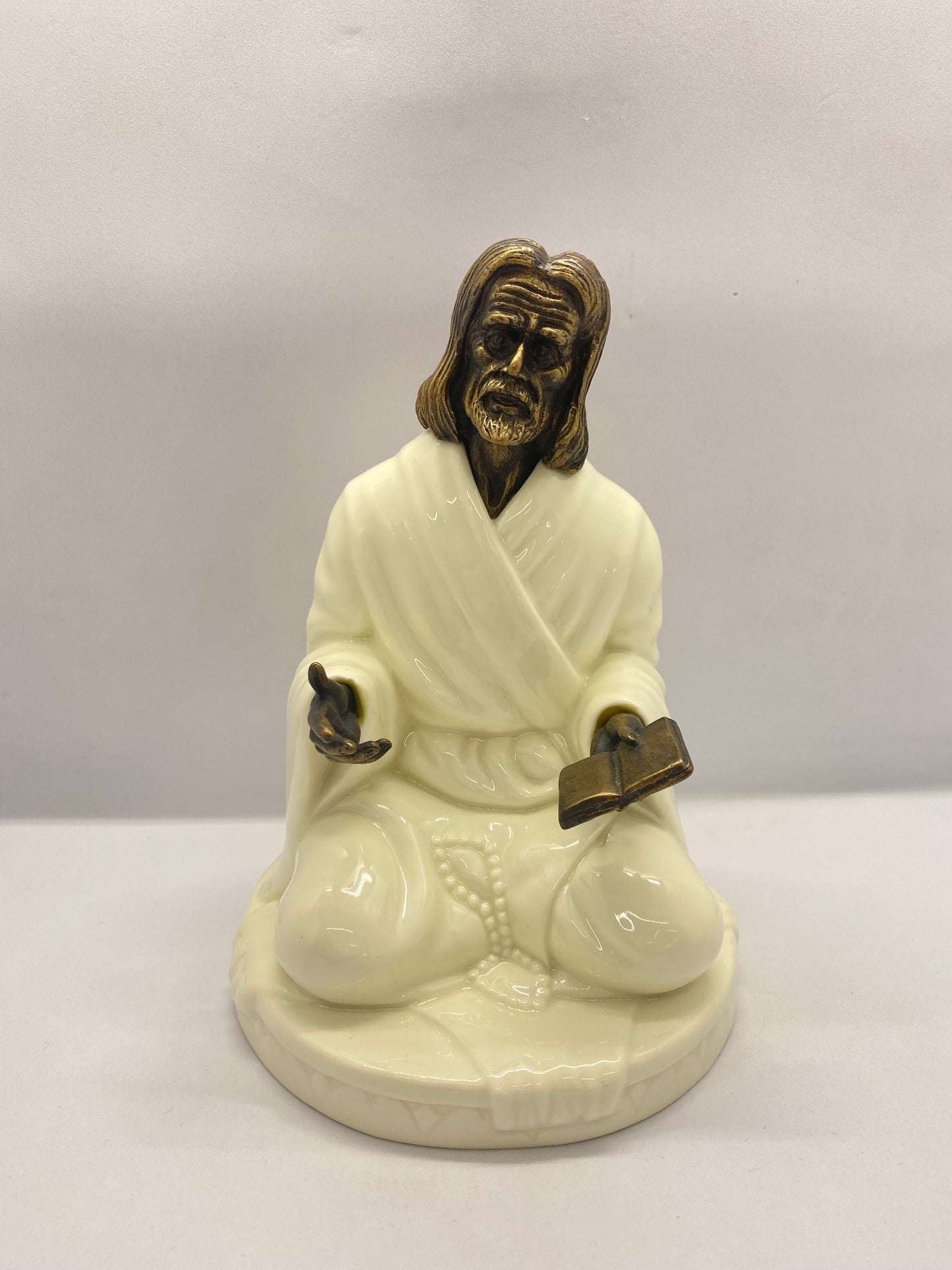 老式 Minton “The Sage” 细骨瓷与铸造纯铜,1978 年。