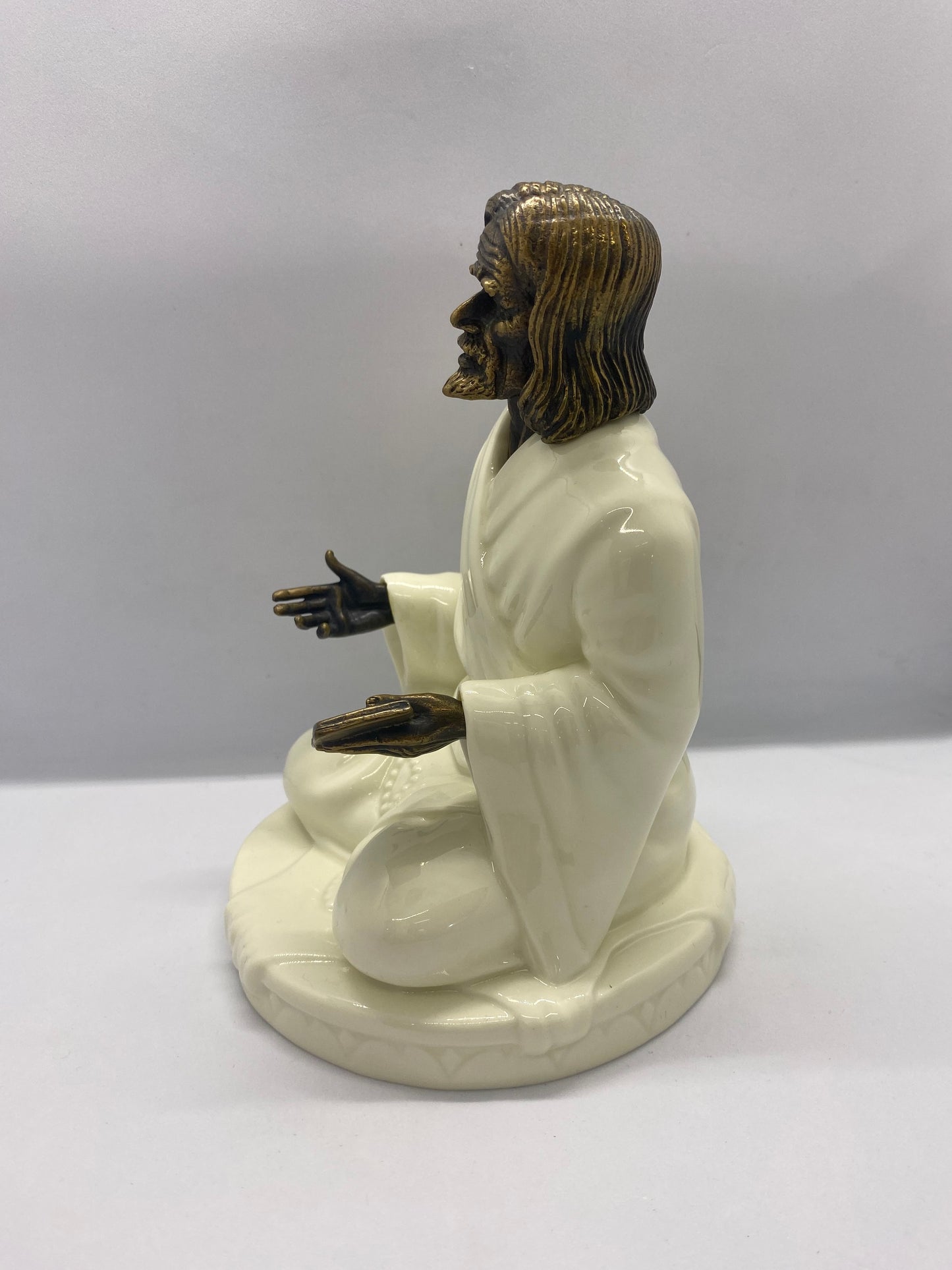 老式 Minton “The Sage” 细骨瓷与铸造纯铜,1978 年。