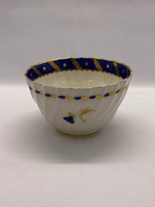 Late 18th Century Regency Period Tea Bowl (Flight Period)