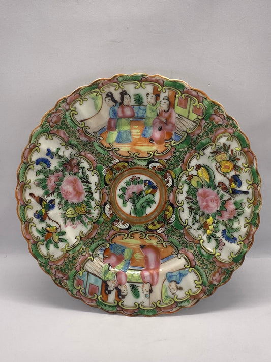 Mid to Late 19th Century Canton Export Rose Medallion Plate w Scalloped Pattern- 3 of 3.