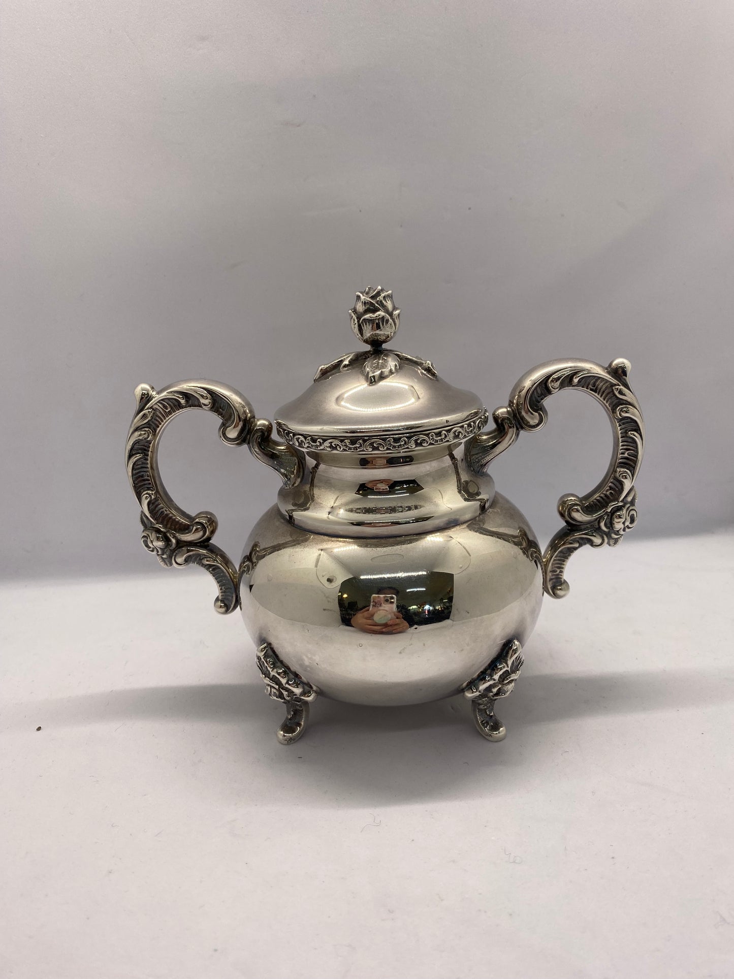 Impresionante juego de té de 4 piezas en plata de ley de Emil Hermann