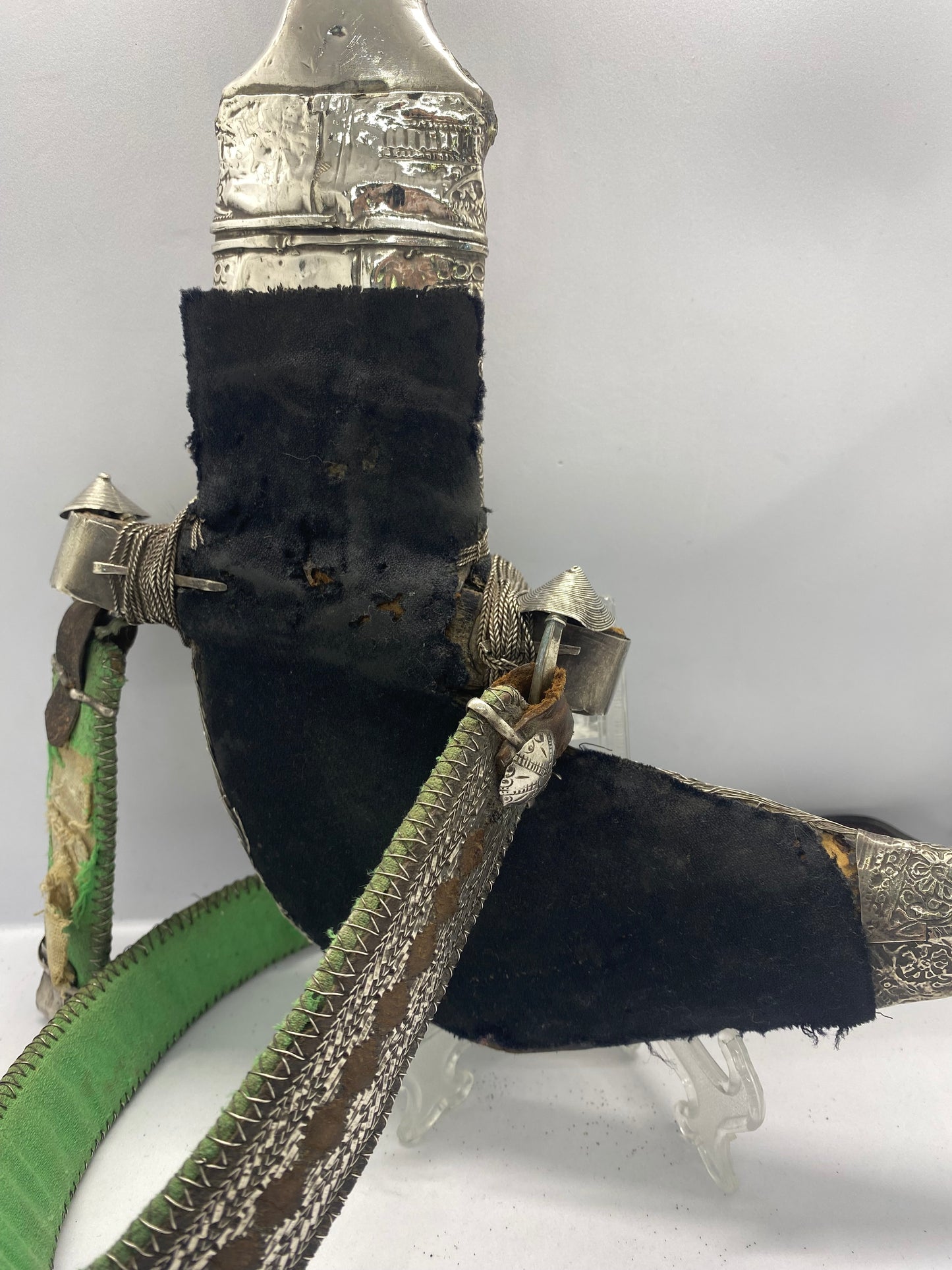 Daga ceremonial Khanjar antigua de plata y cuerno de Omán (Jambiya)