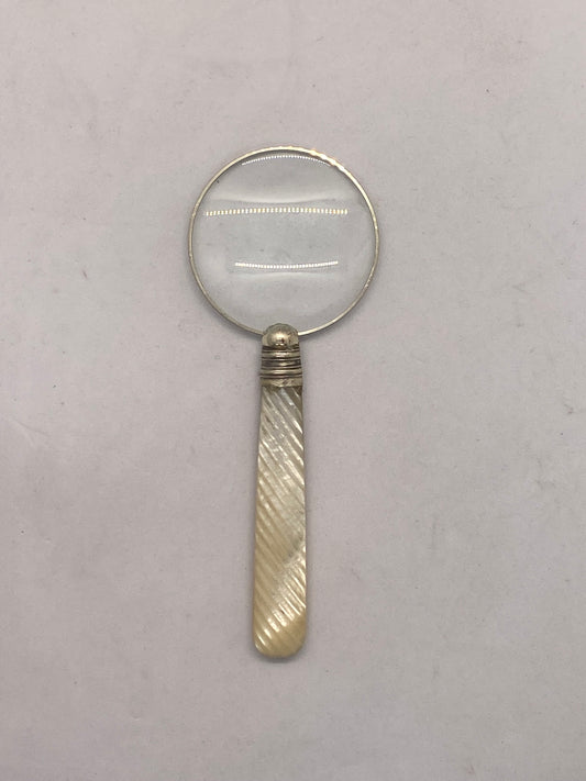 Antique Mother of Pearl handled Magnifying Glass circa 1913