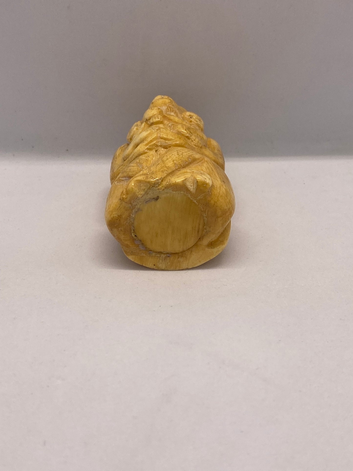 日本明治时期古董象牙猴悬锤