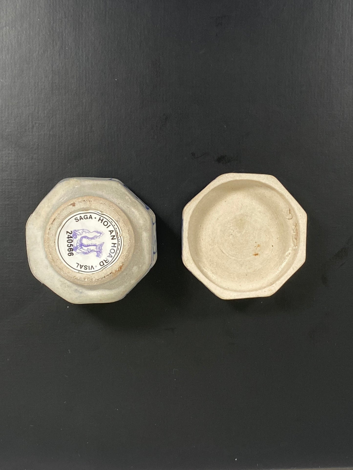 Shipwreck Porcelain Annamese Style Lidded Trinket Box from Hoi An Hoard, 15th century Vietnam