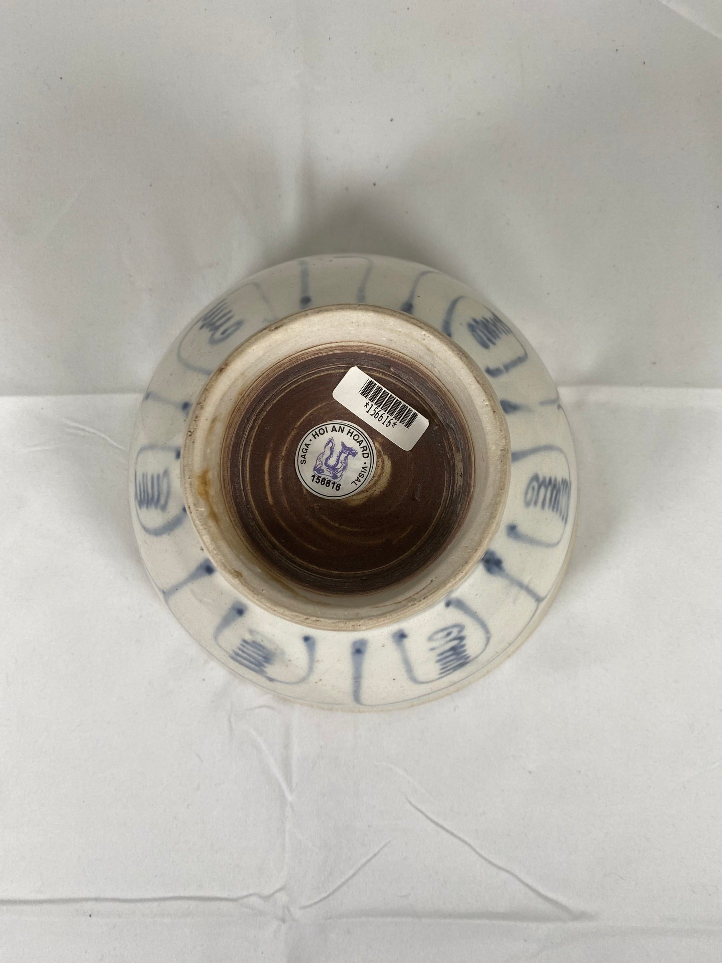 15 世纪会安宝藏沉船瓷器盛菜碗