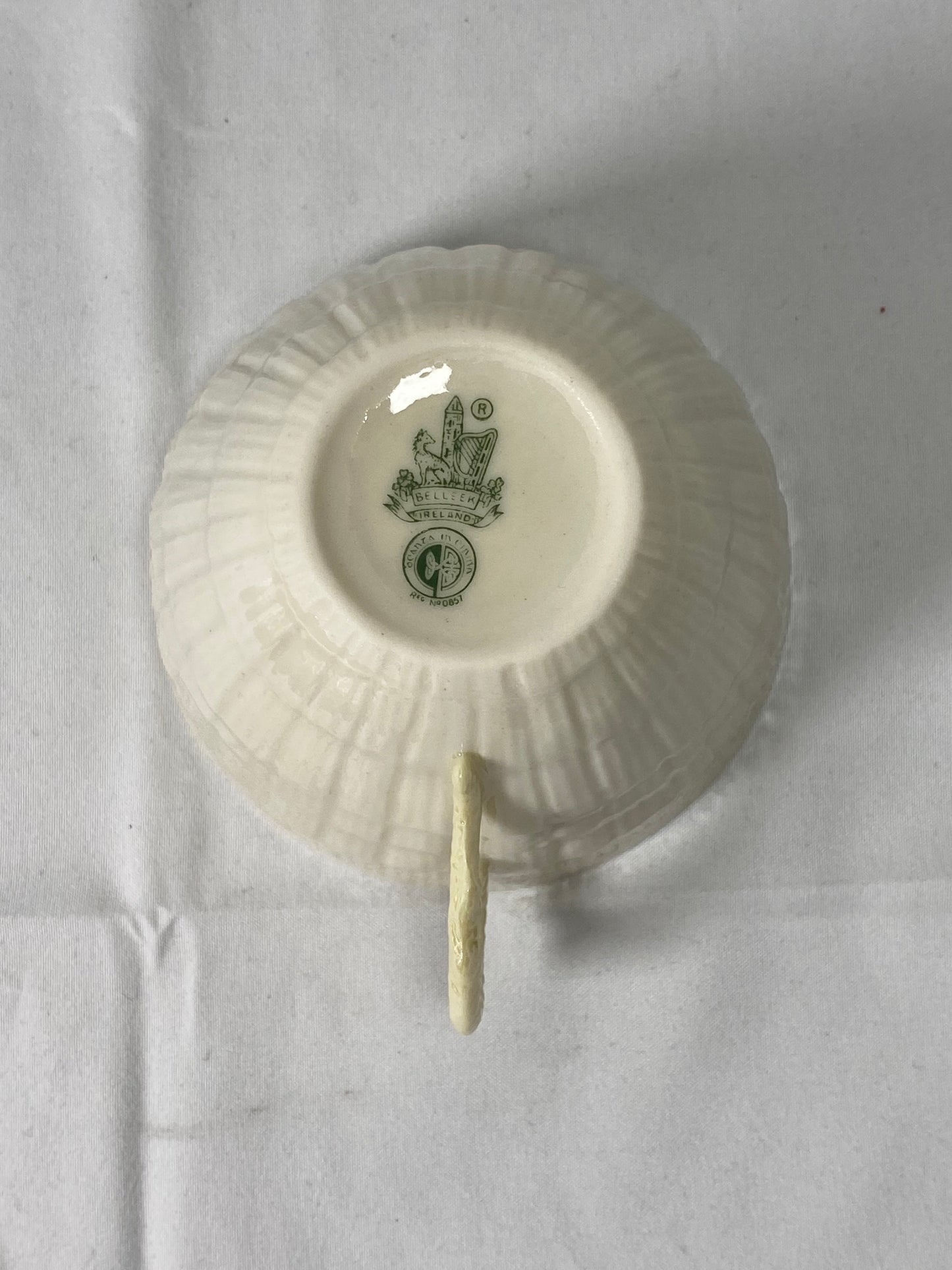 4 件套复古 Belleek 茶杯三件套,砗磲图案,第 6 届绿色标志
