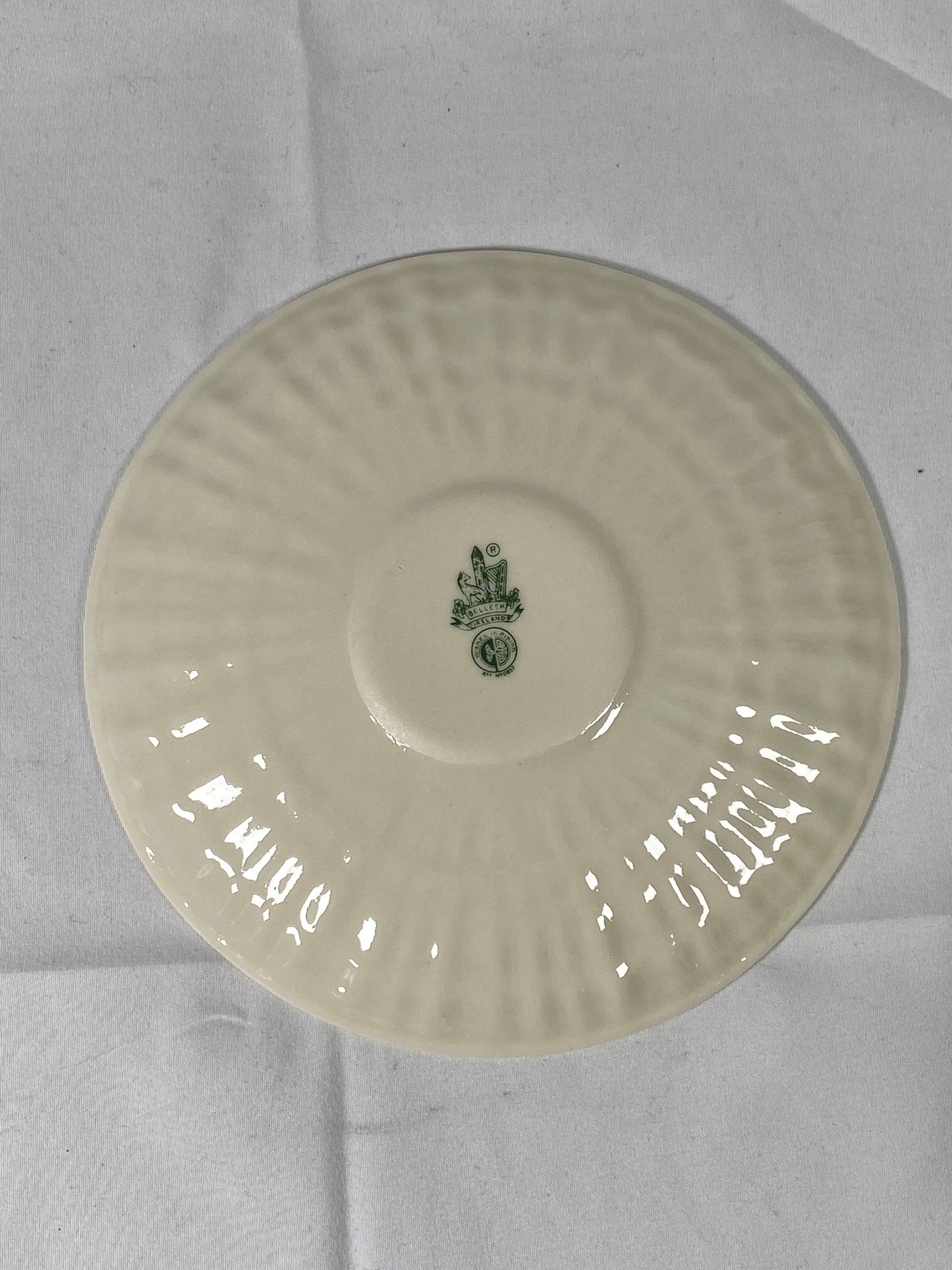 4 件套复古 Belleek 茶杯三件套,砗磲图案,第 6 届绿色标志